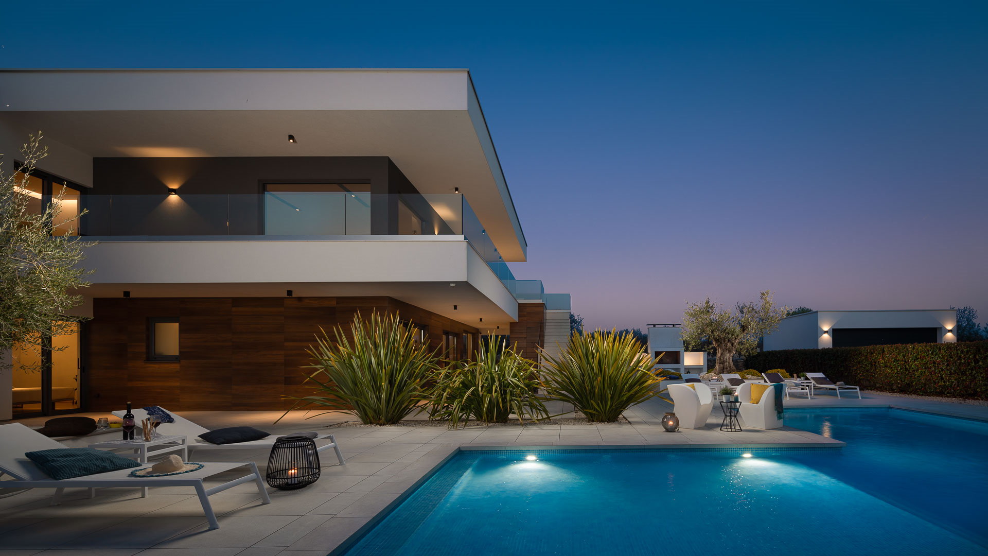 Villa Old Olive Settima with Pool