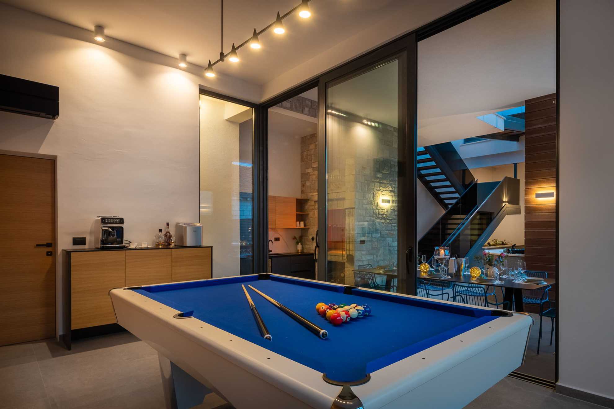 Luxury Villa Emotha with Pool