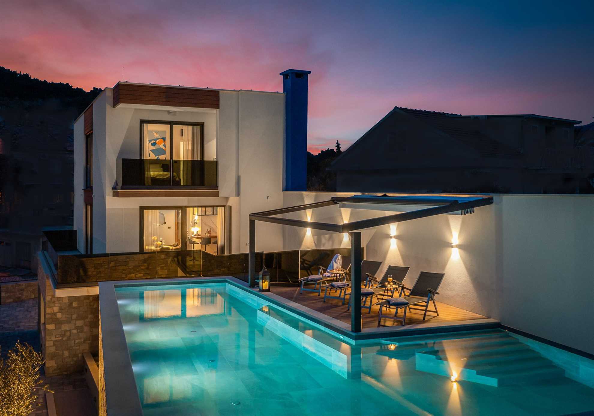 Luxury Villa Emotha with Pool