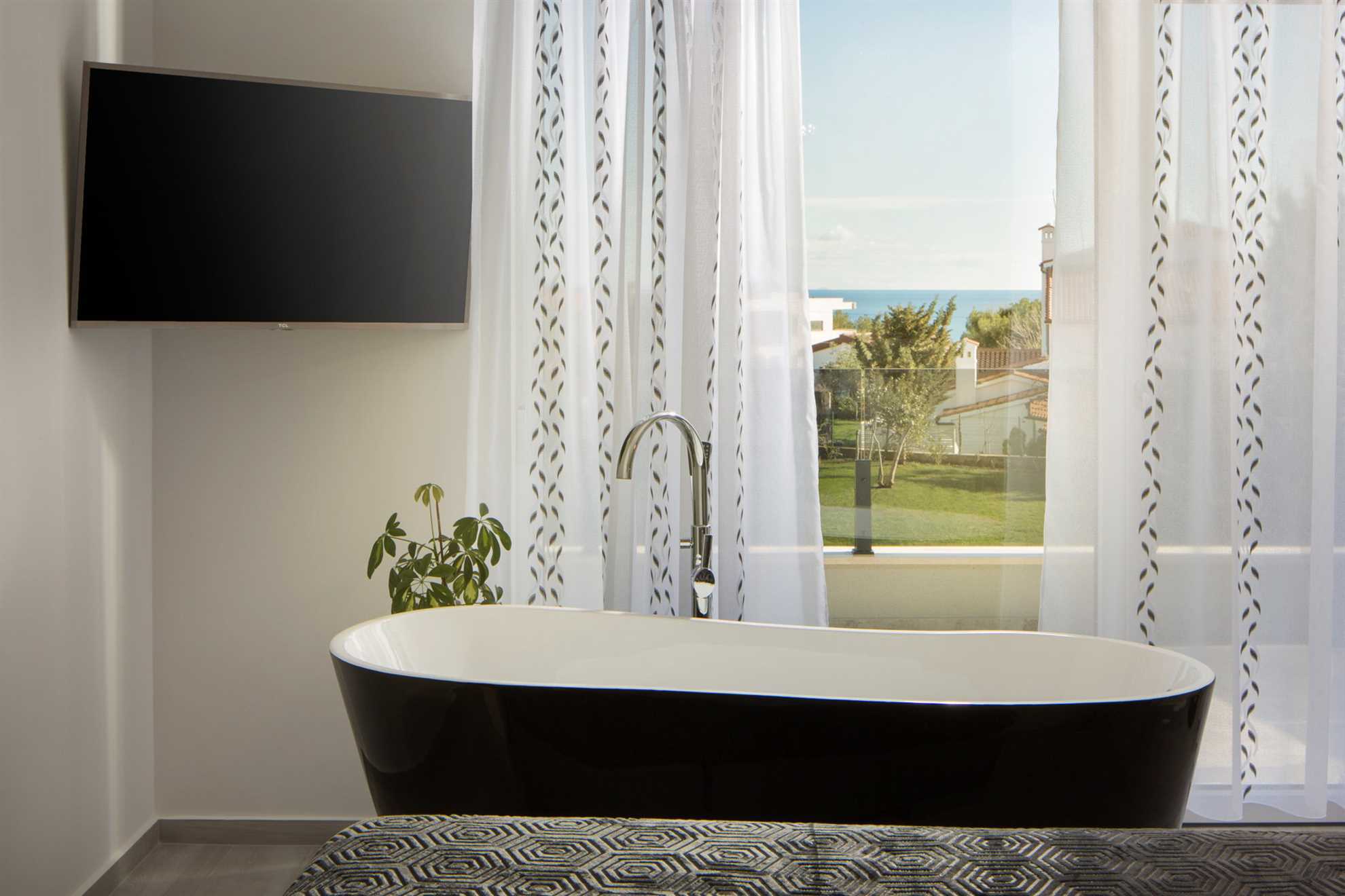 Luxury Villa Costanea with Pool
