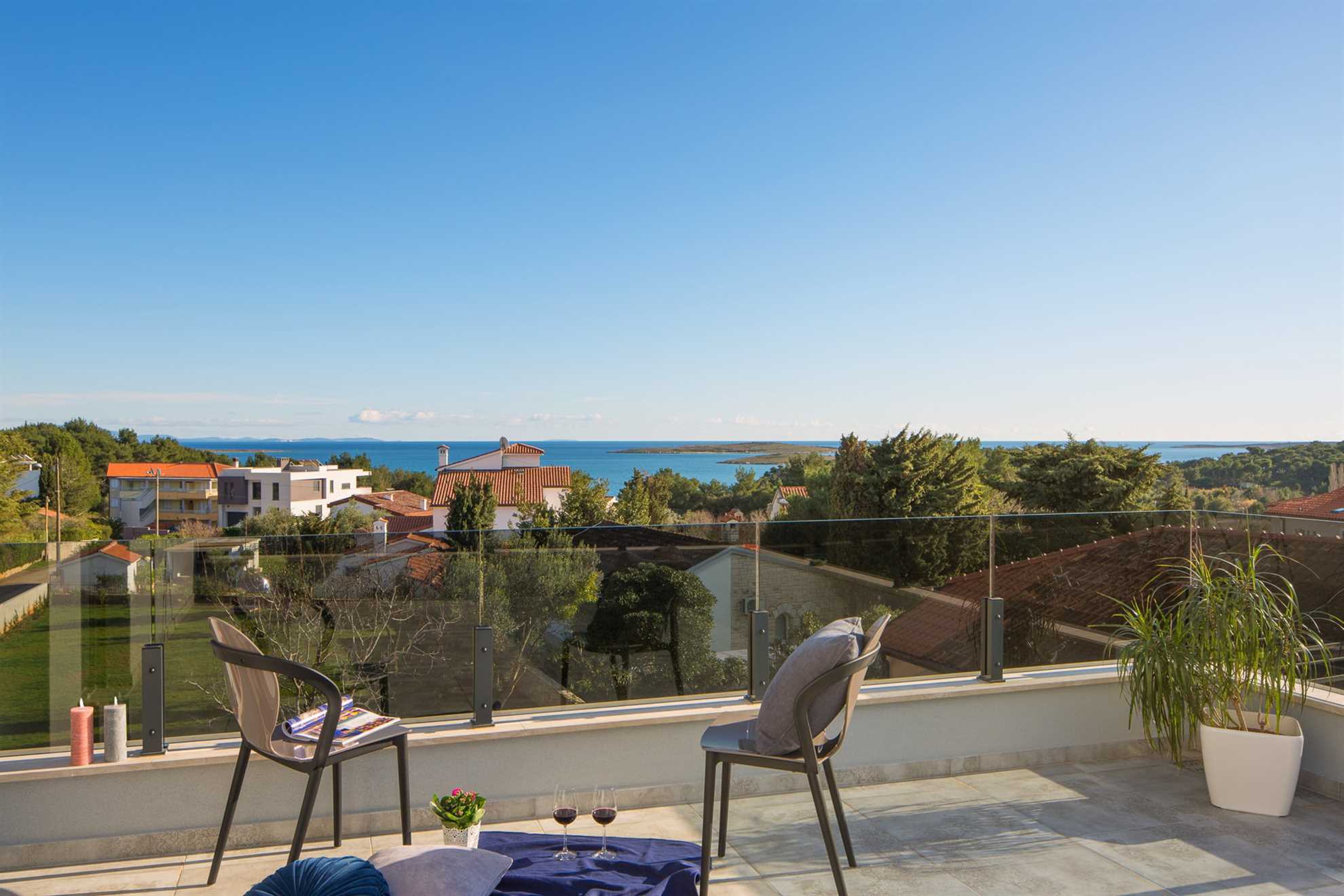 Luxury Villa Costanea with Pool