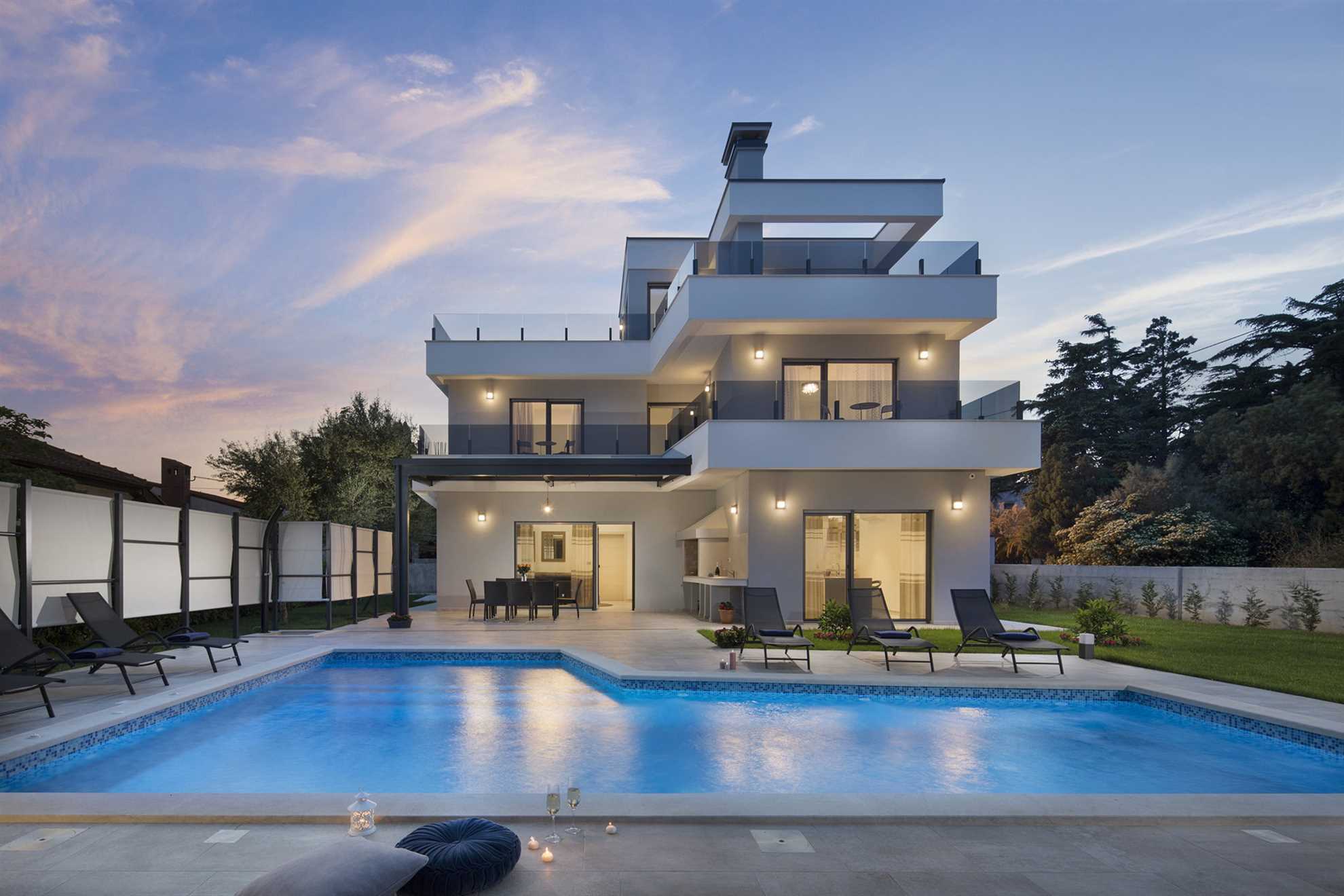 Image of Luxury Villa Costanea with Pool