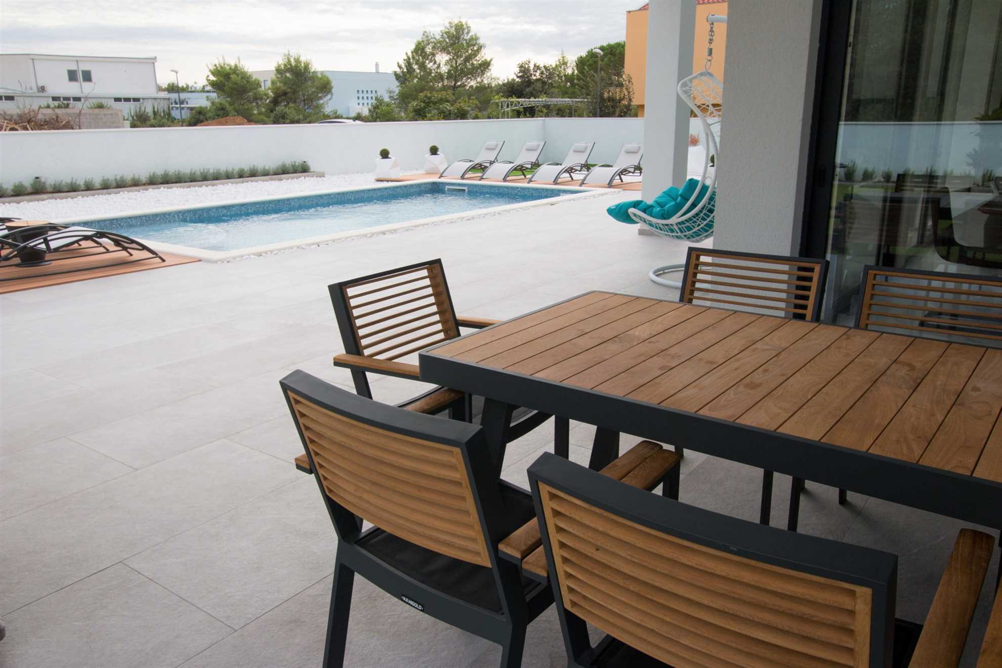Villa Vagabundo with Pool