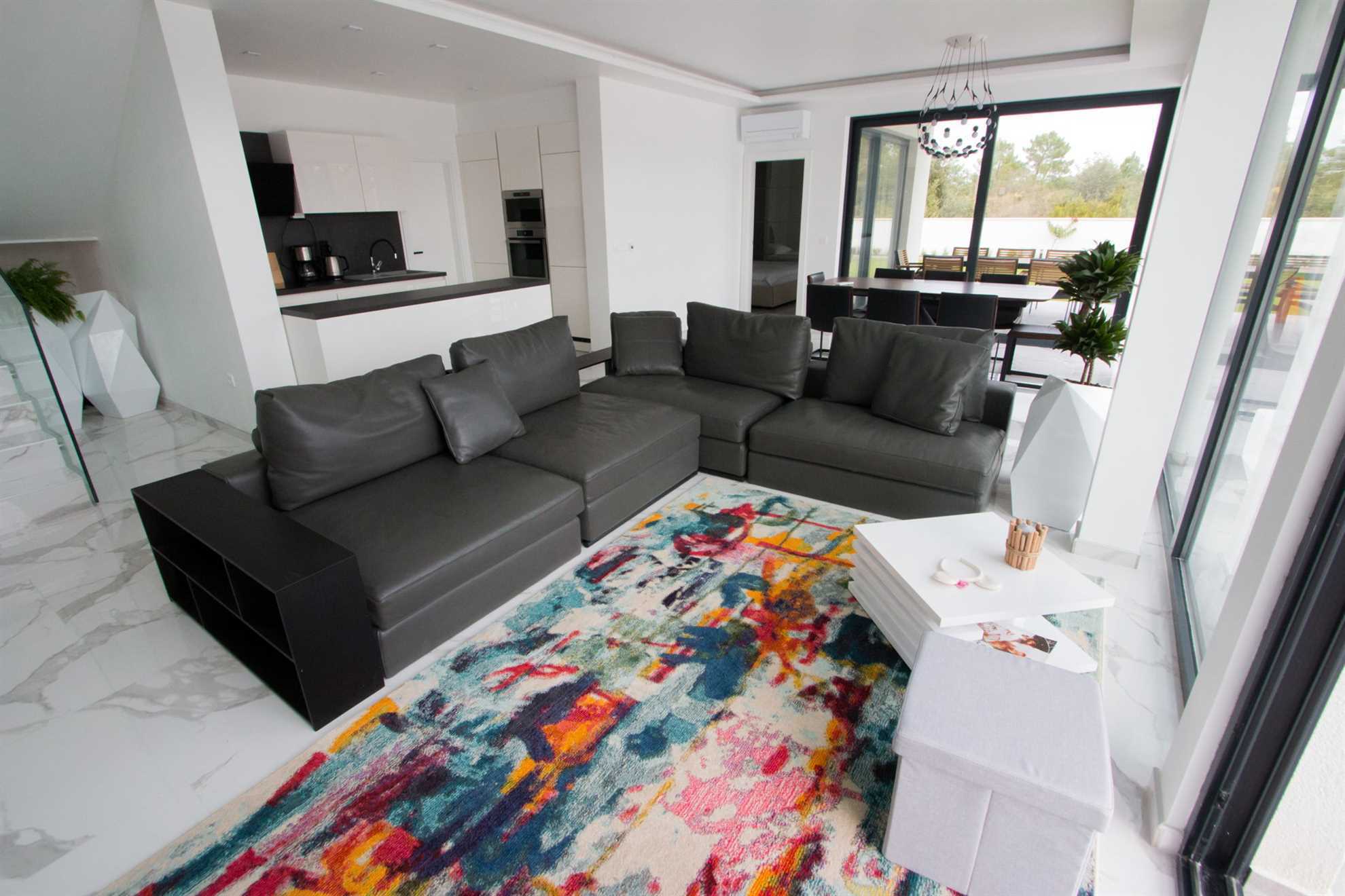 Villa Vagabundo with Pool