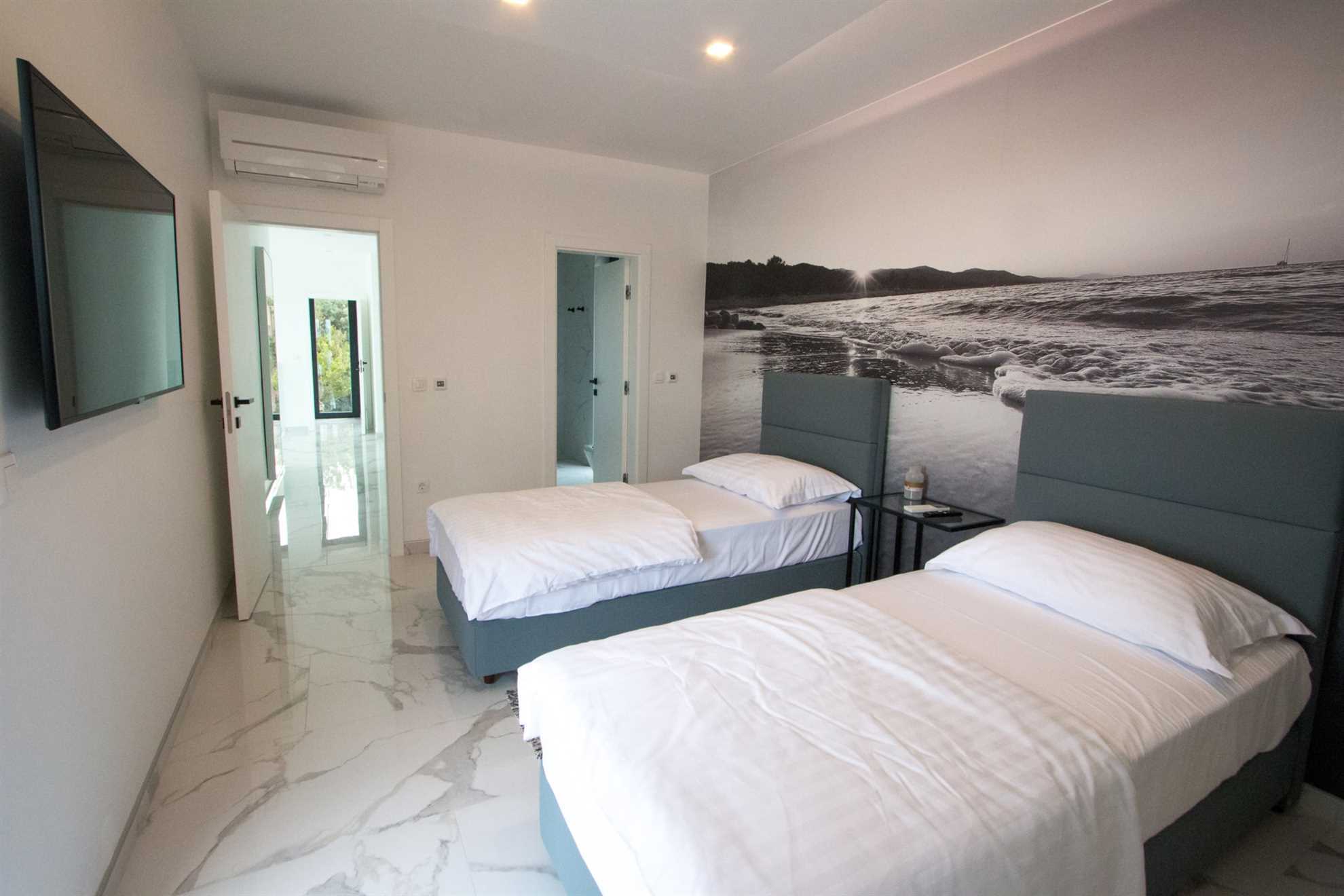 Villa Vagabundo with Pool