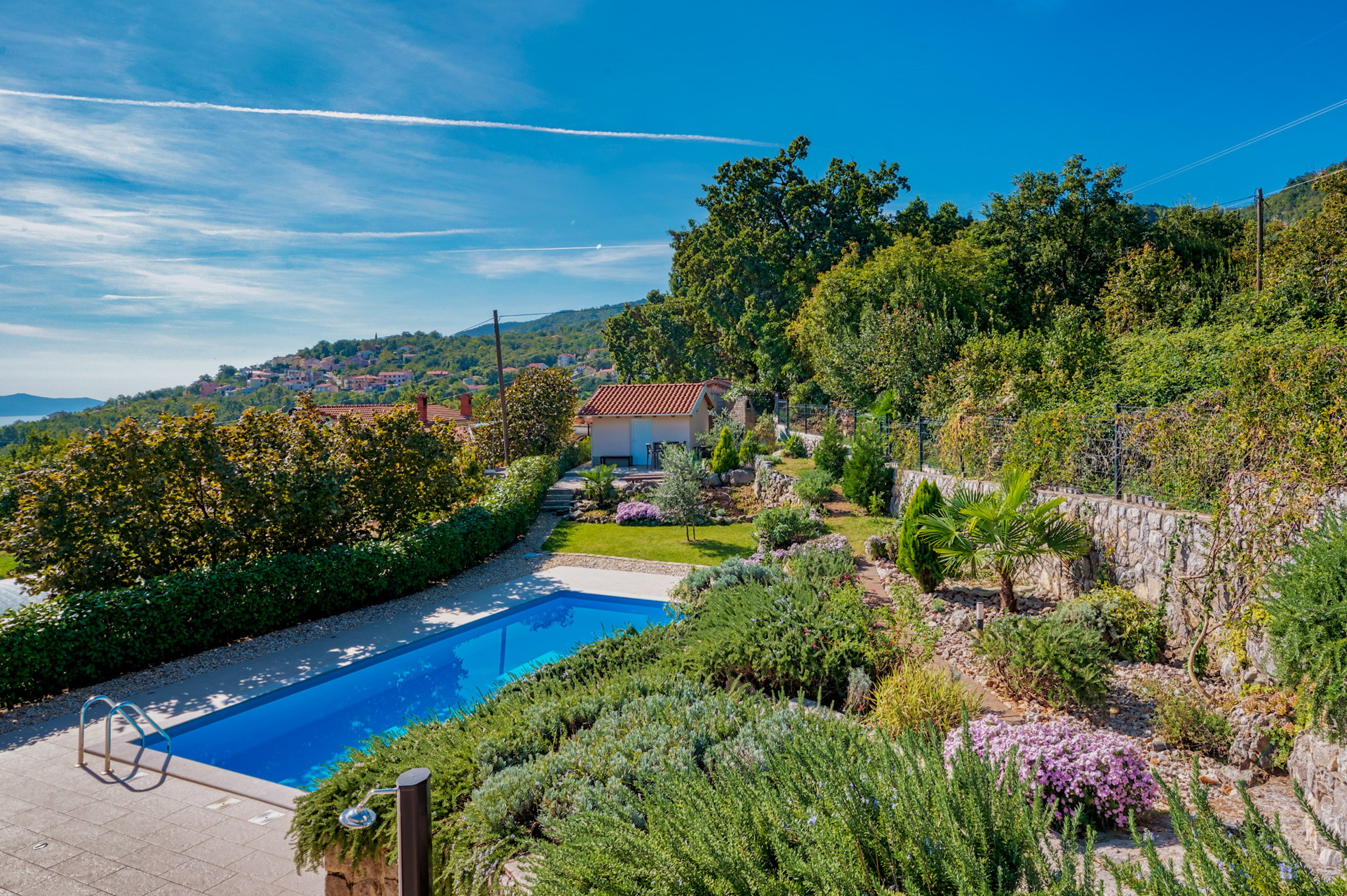 Villa Butterfly with Pool