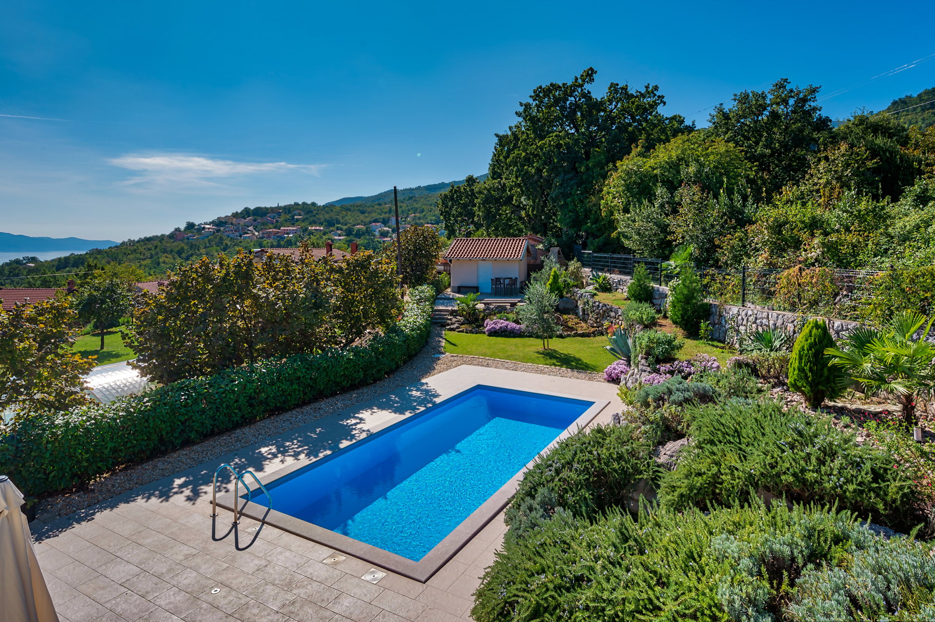 Villa Butterfly with Pool