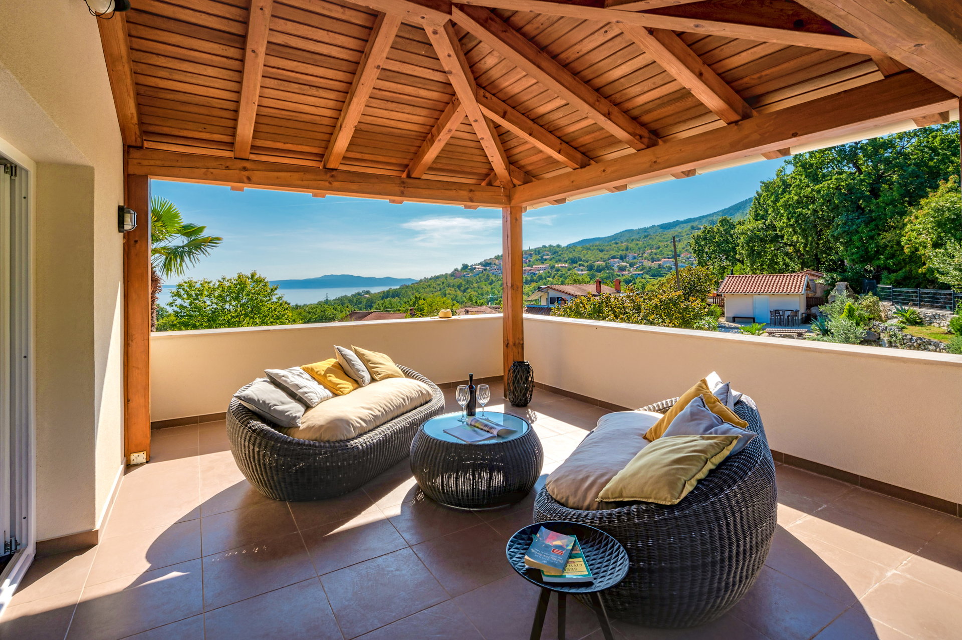 Villa Butterfly with Pool
