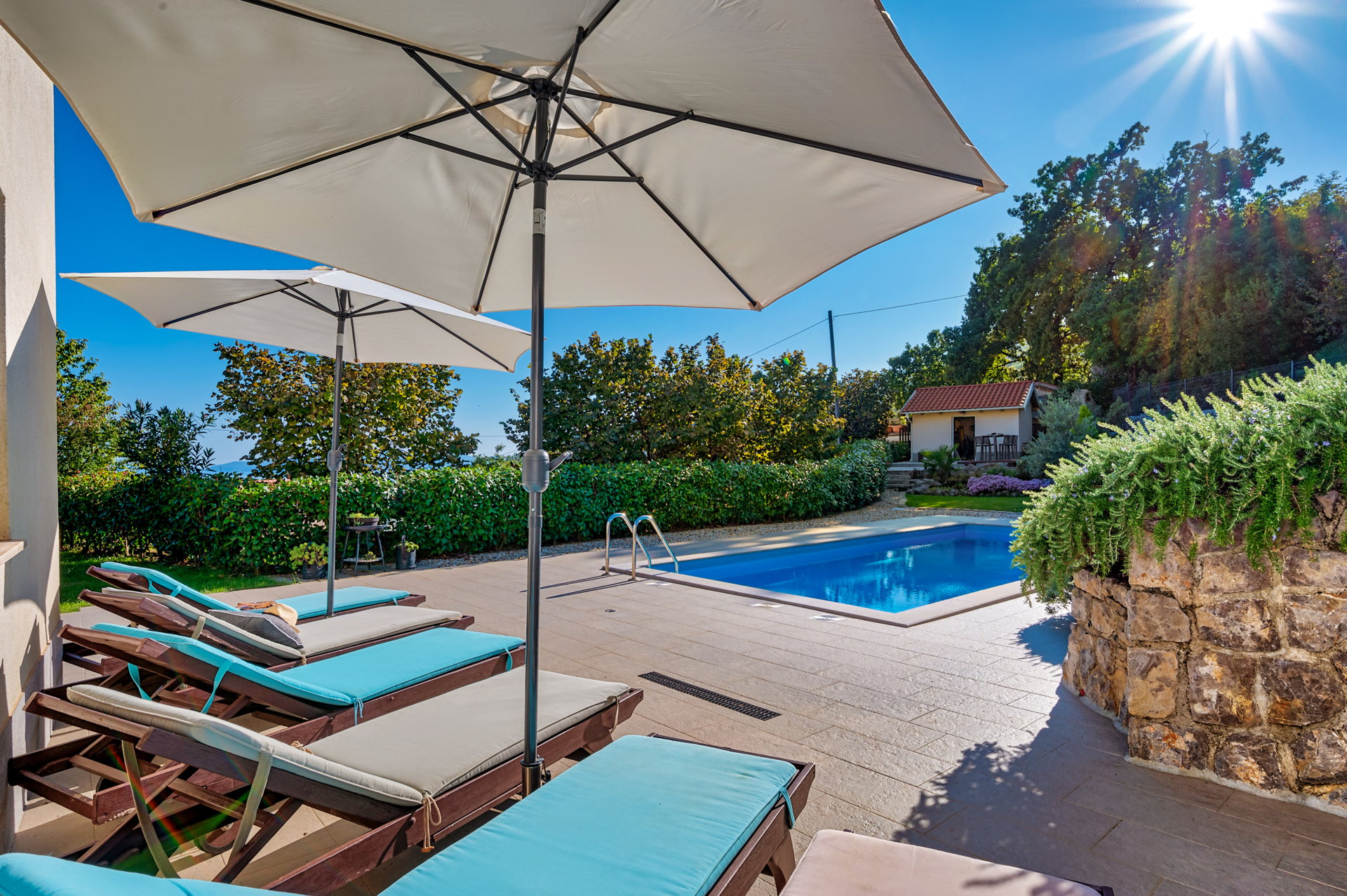 Villa Butterfly with Pool