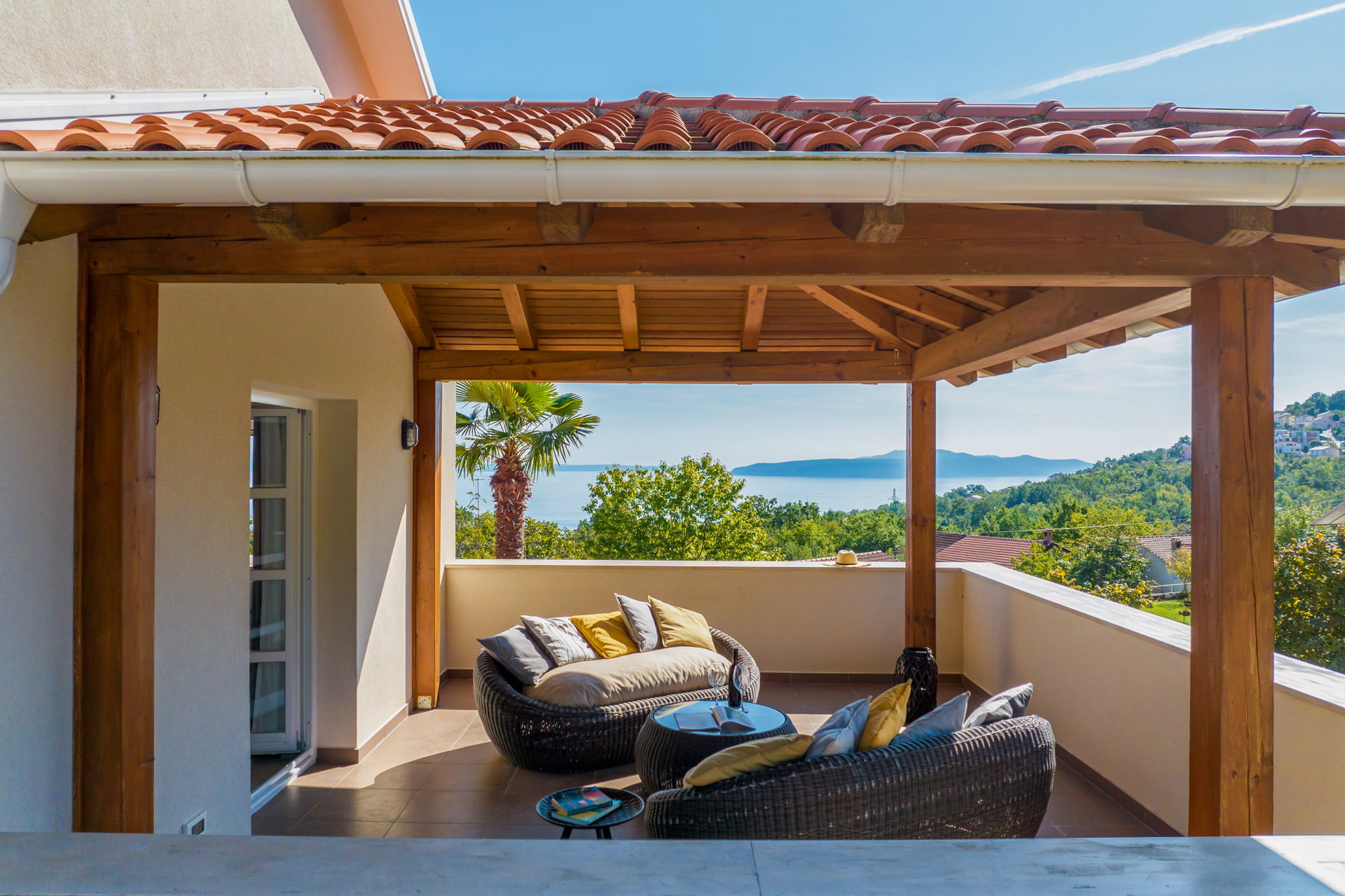 Villa Butterfly with Pool