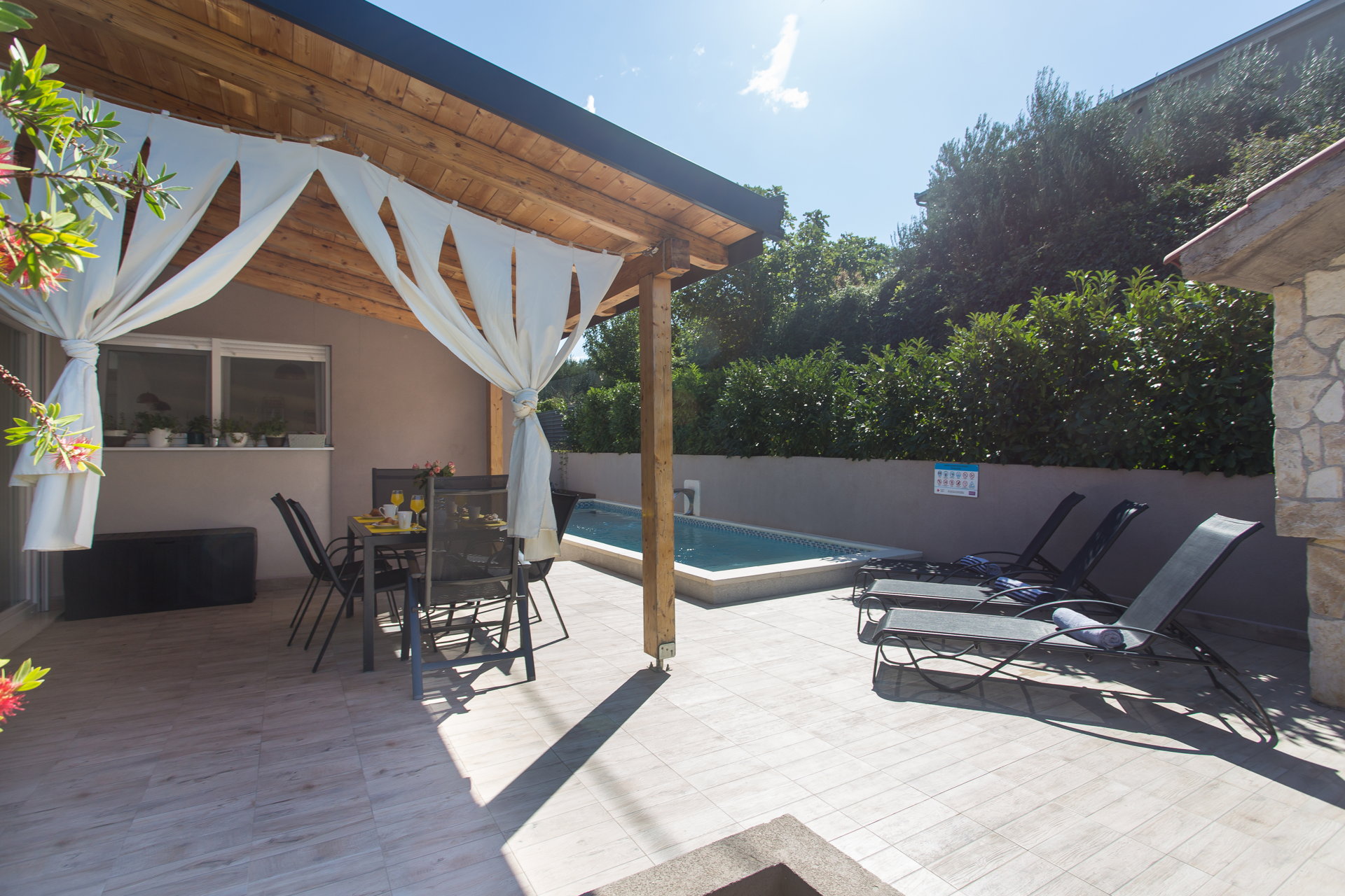 Villa Castellina with Pool
