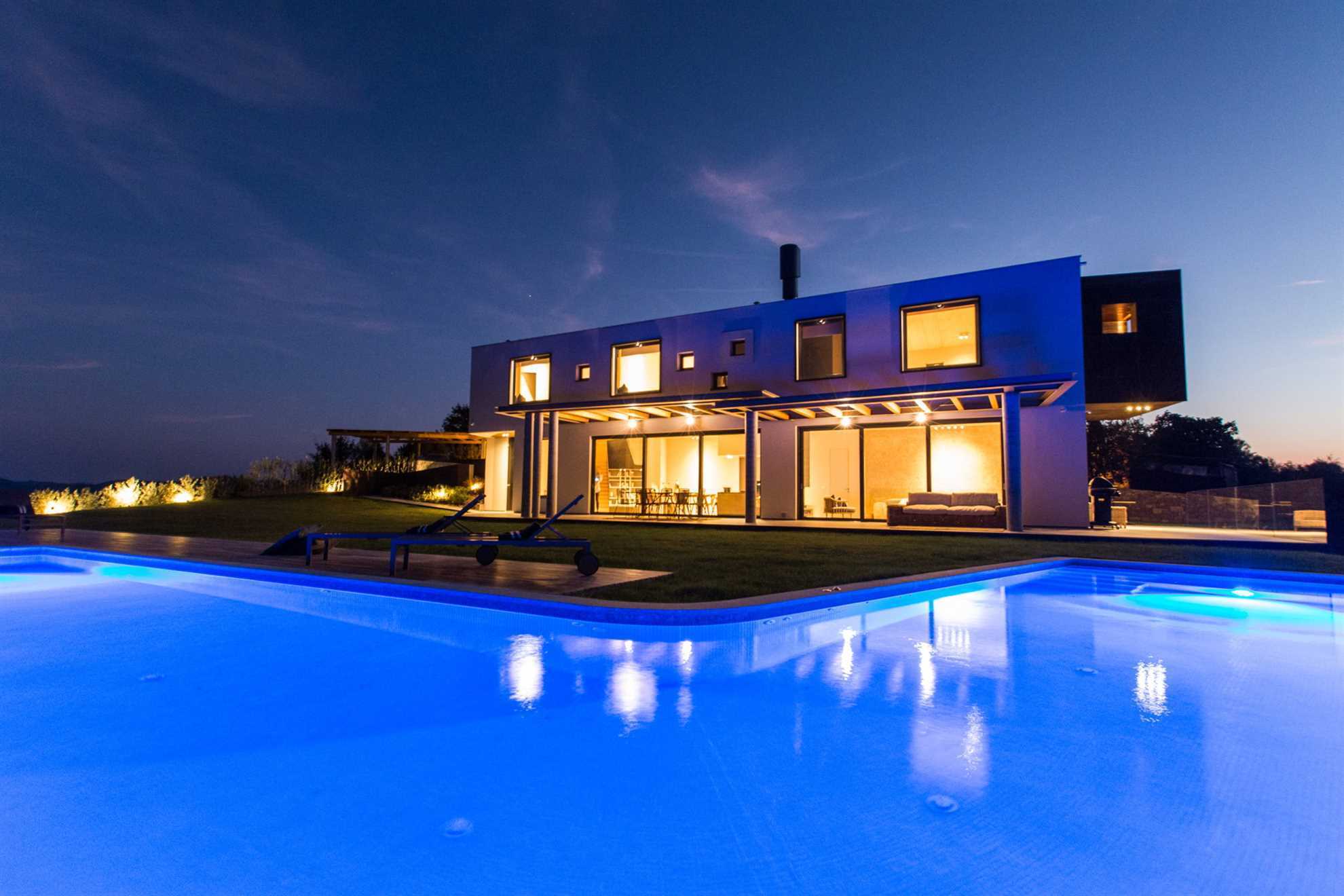 Villa Grand Horizon with Pool