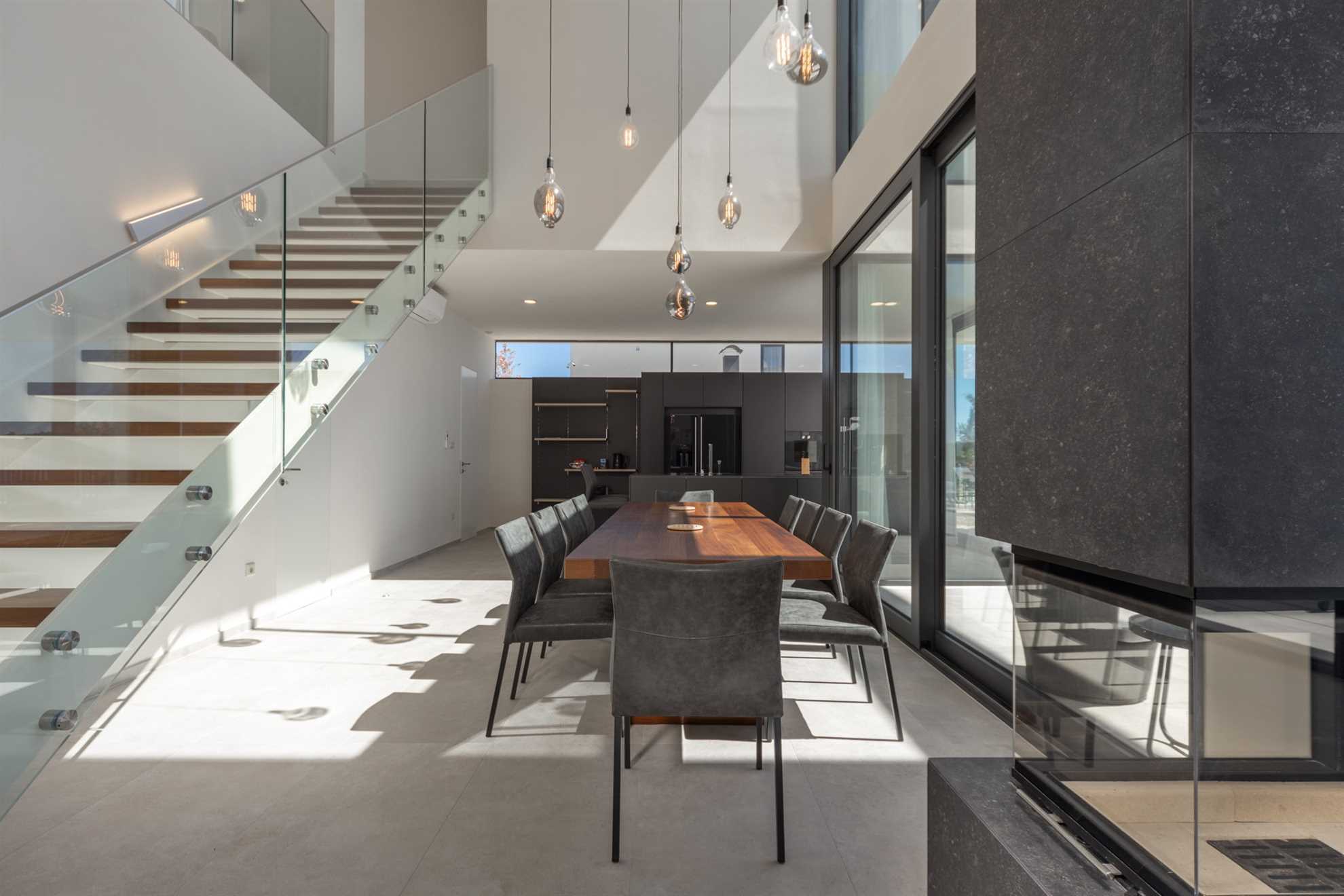 Luxury Villa Black Diamond with Pool