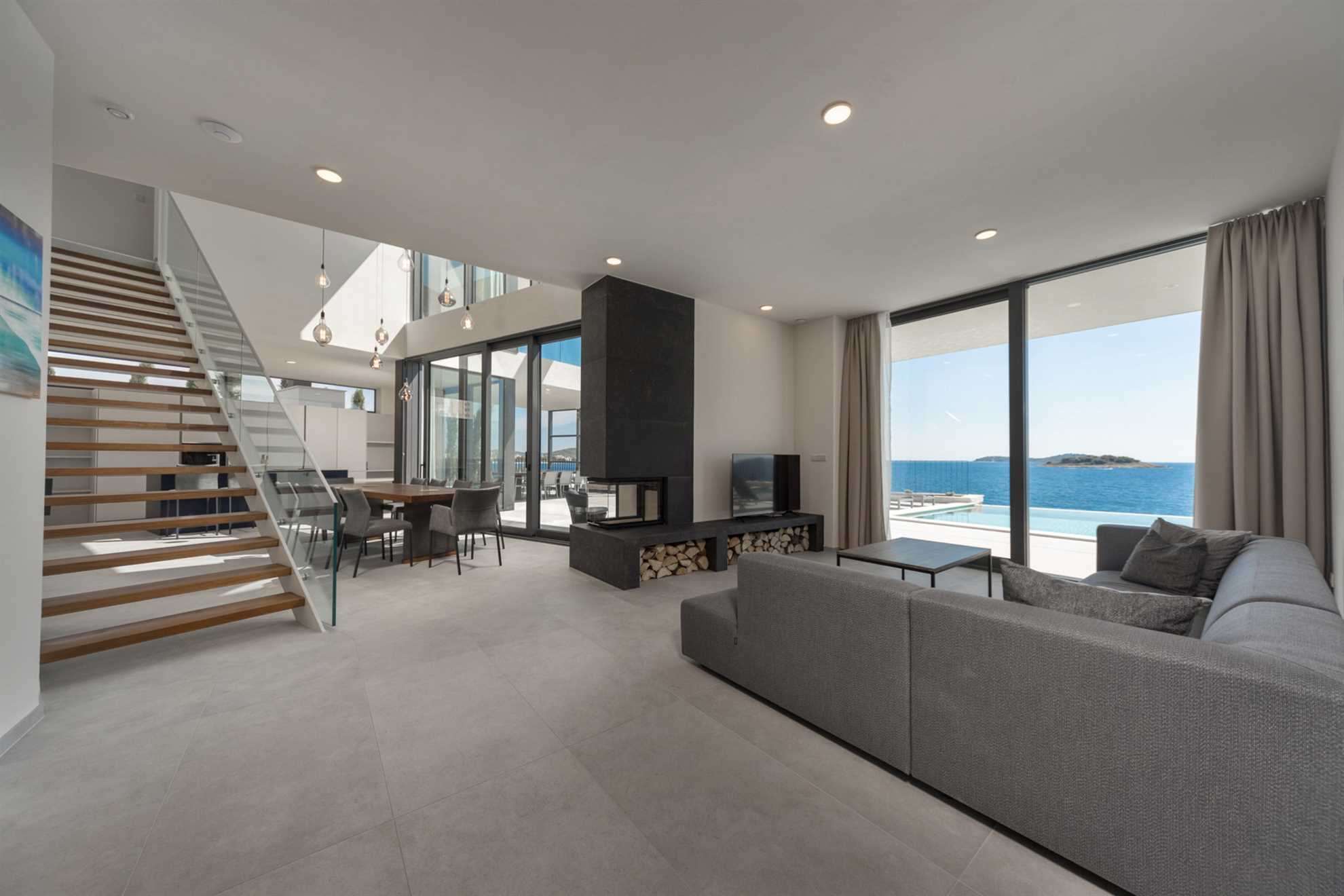 Luxury Villa Silver Diamond with Pool