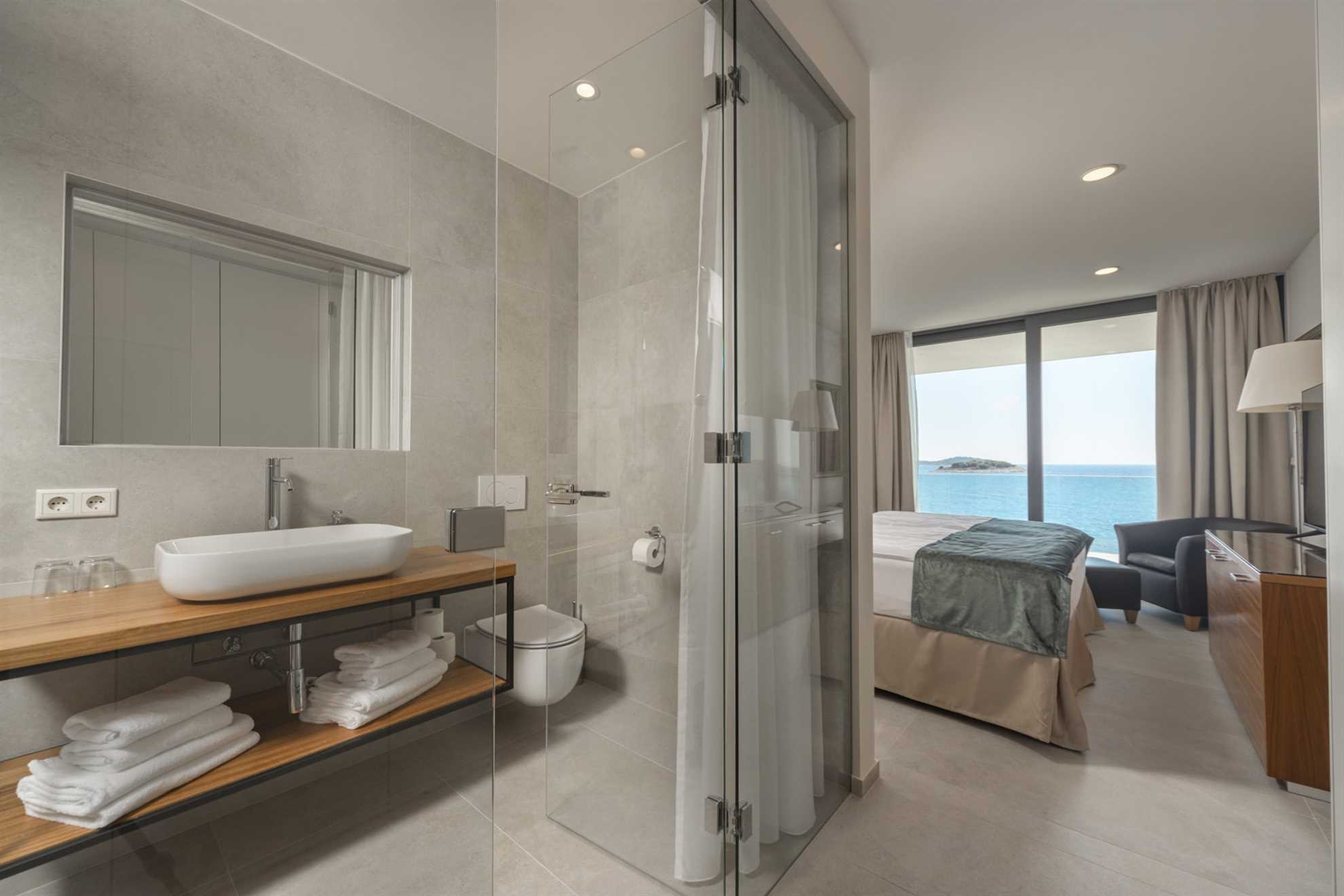 Luxury Villa Silver Diamond with Pool