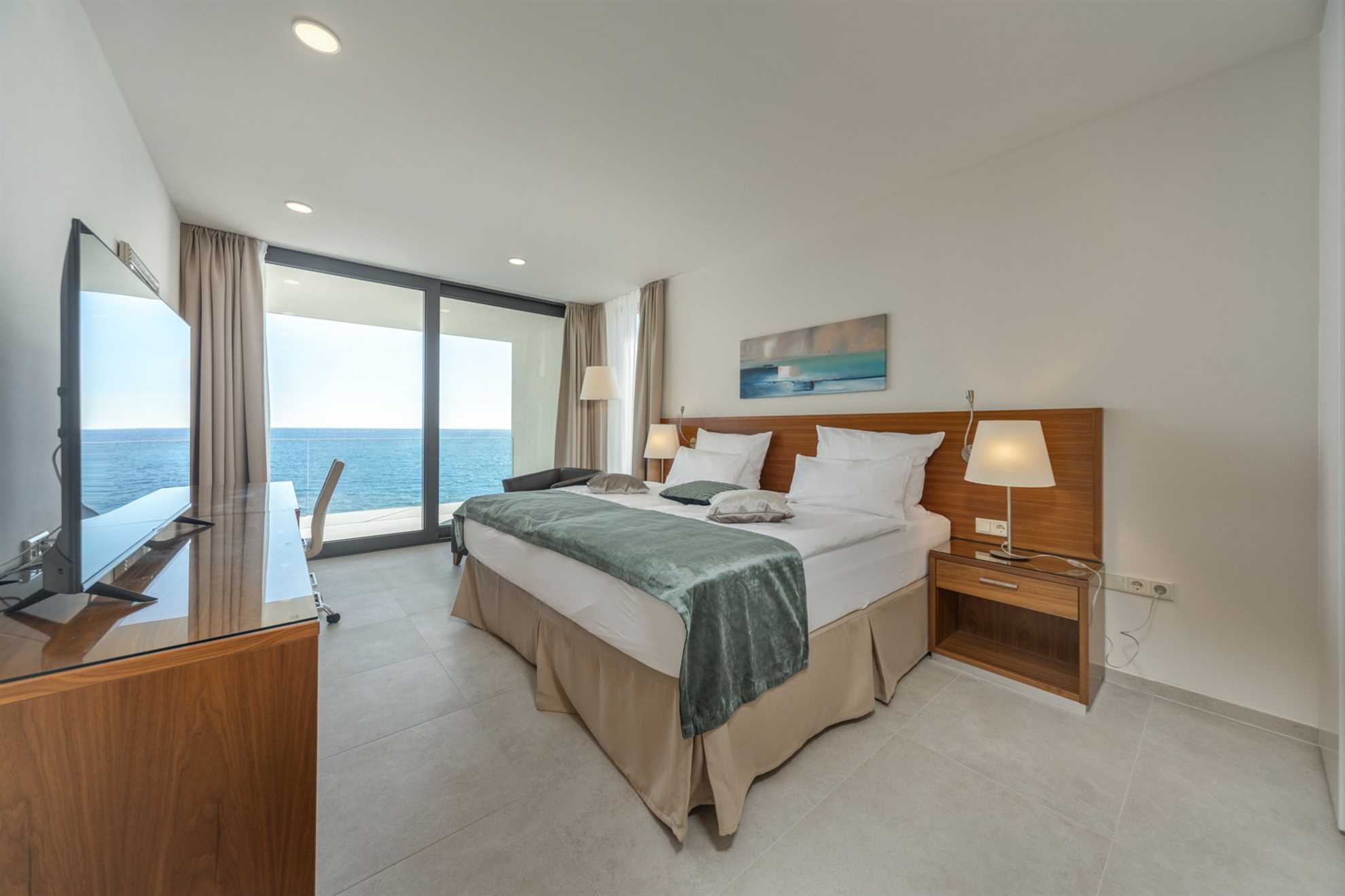 Luxury Villa Silver Diamond with Pool