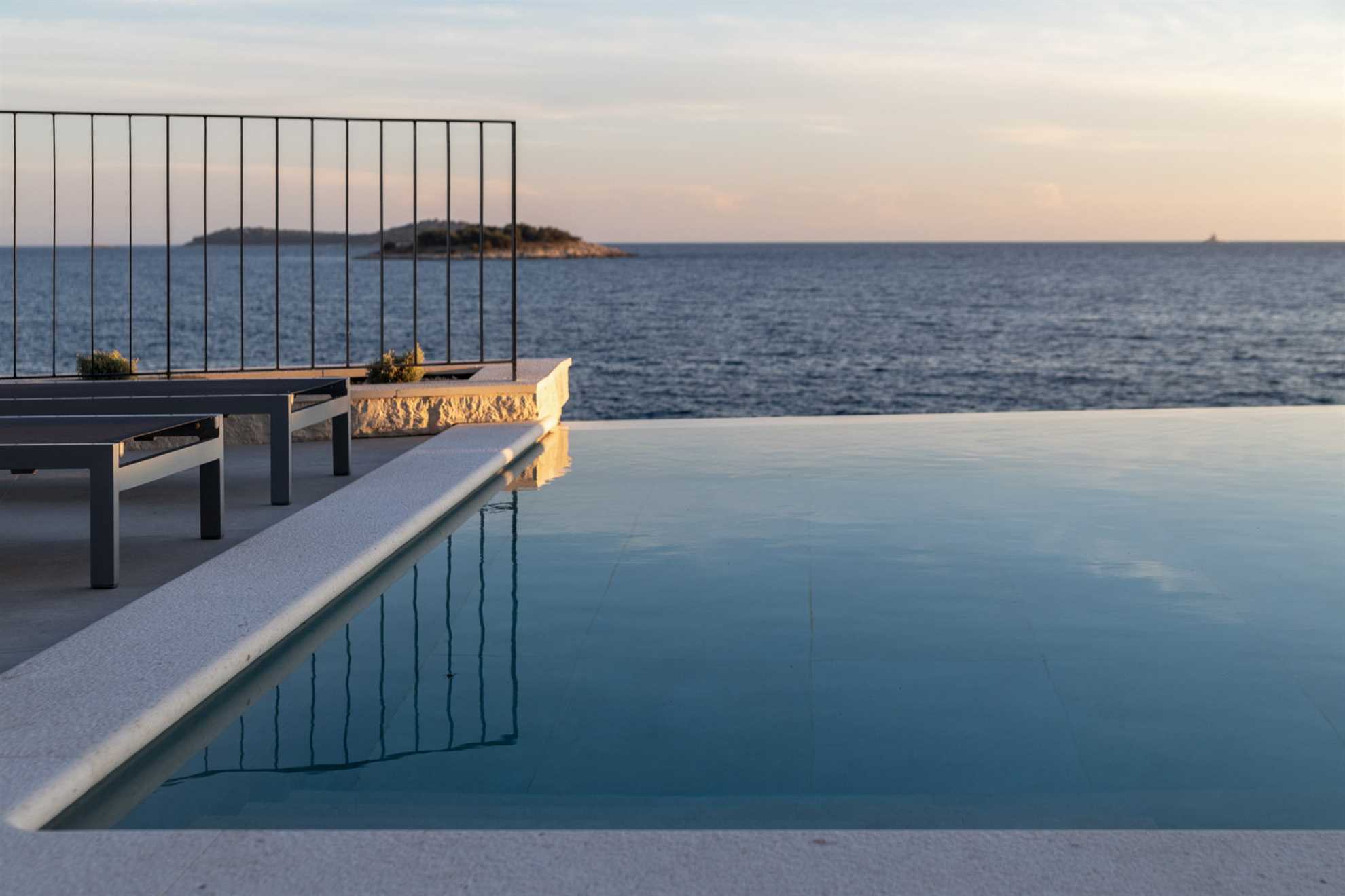 Luxury Villa Silver Diamond with Pool