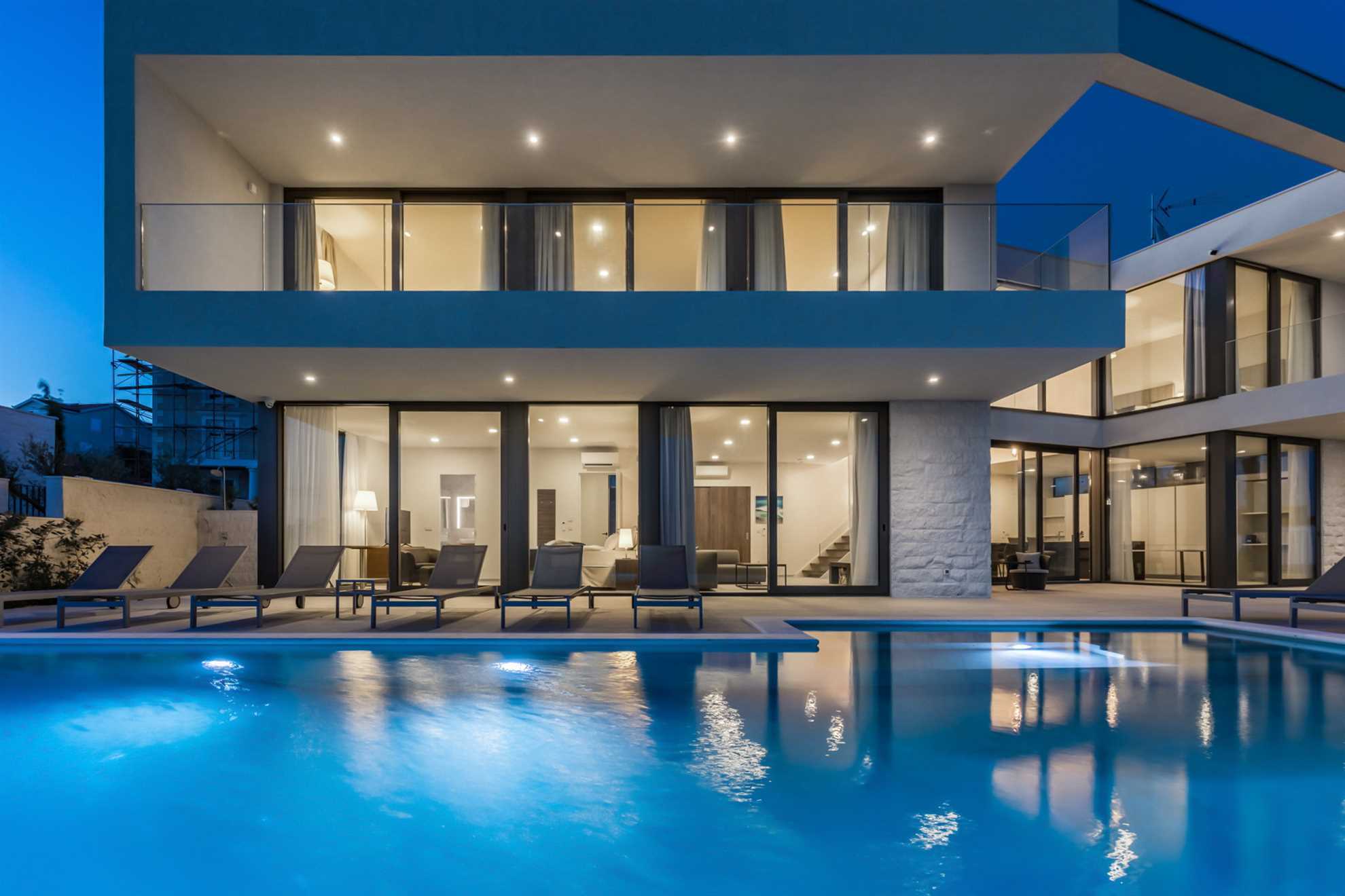 Luxury Villa Silver Diamond with Pool