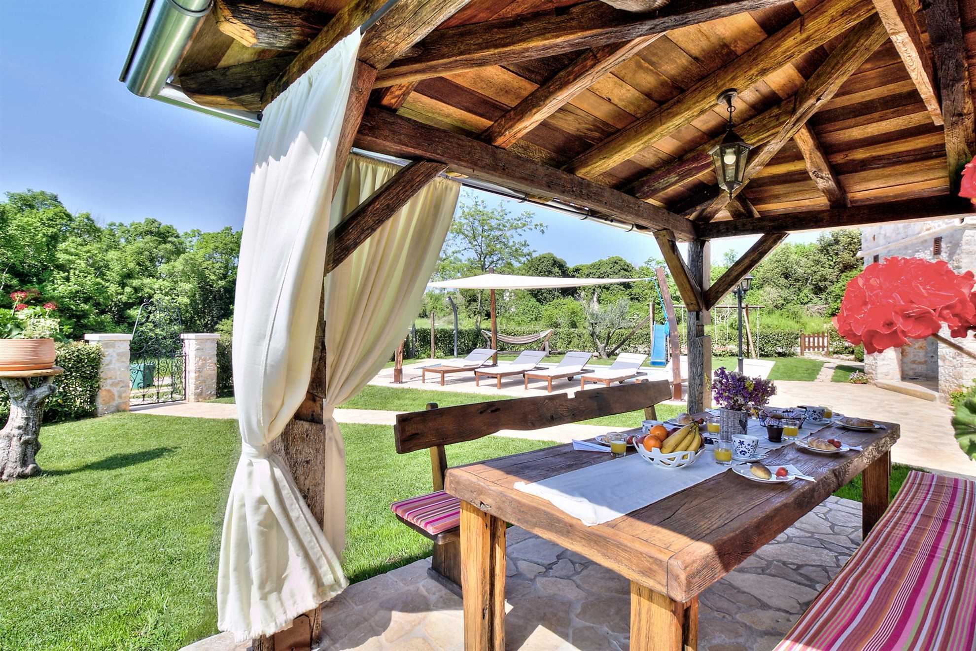 Holiday Home Amarella with Pool