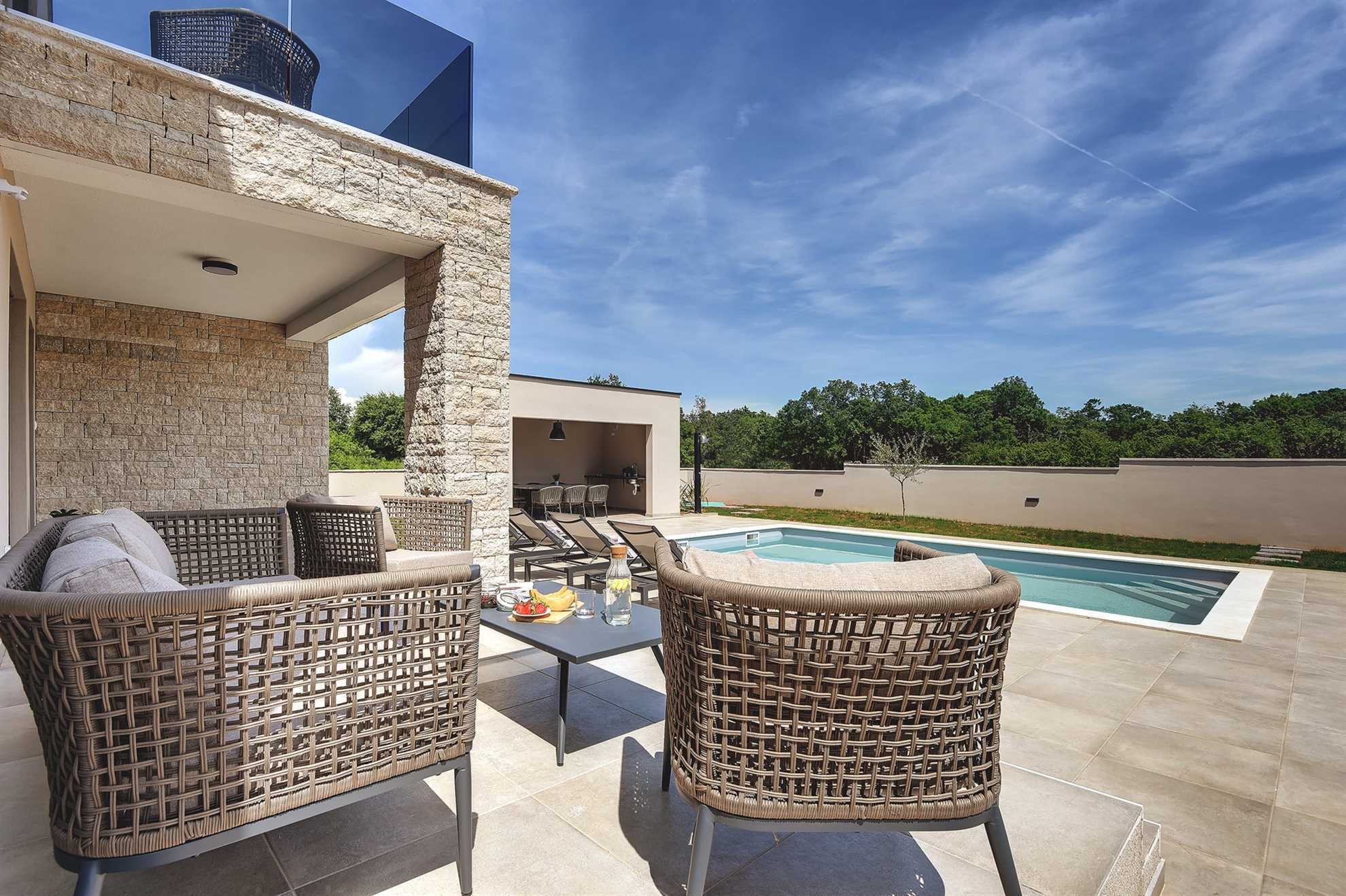 Villa Modesta with Pool