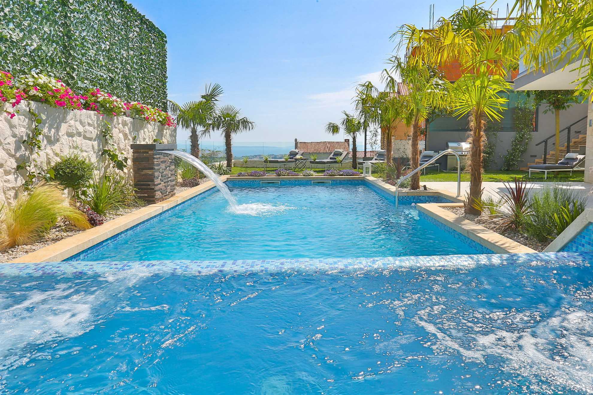 Luxury Villa Fresca with Pool