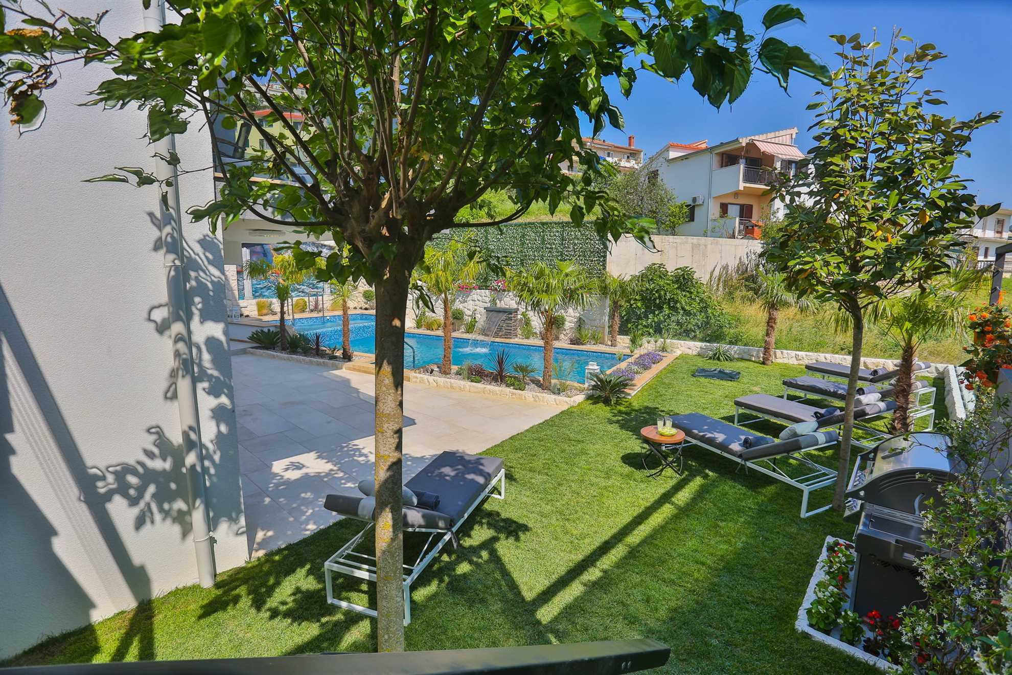 Luxury Villa Fresca with Pool
