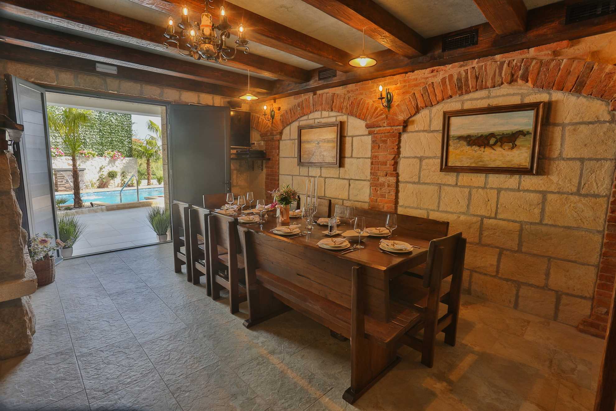 Luxury Villa Fresca with Pool