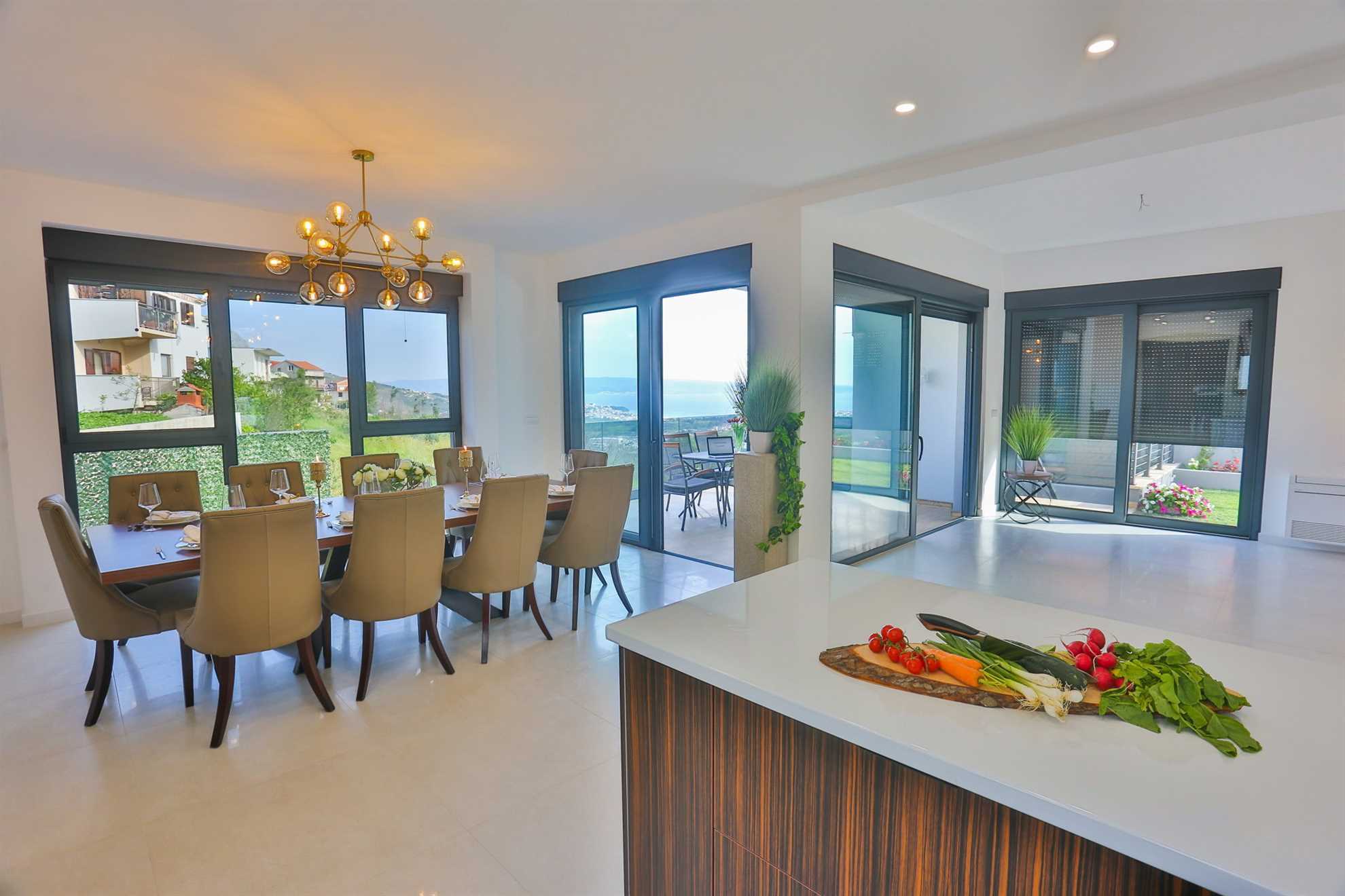 Luxury Villa Fresca with Pool