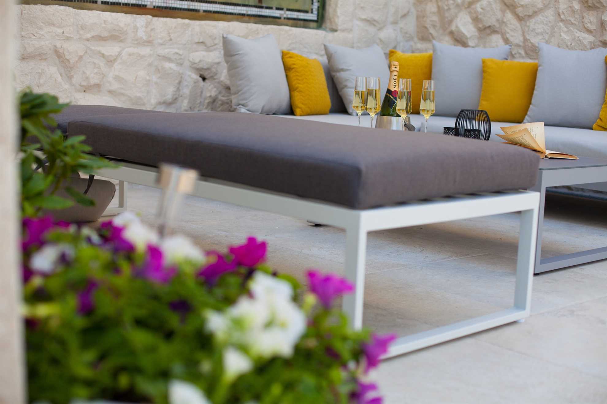 Luxury Villa Fresca with Pool