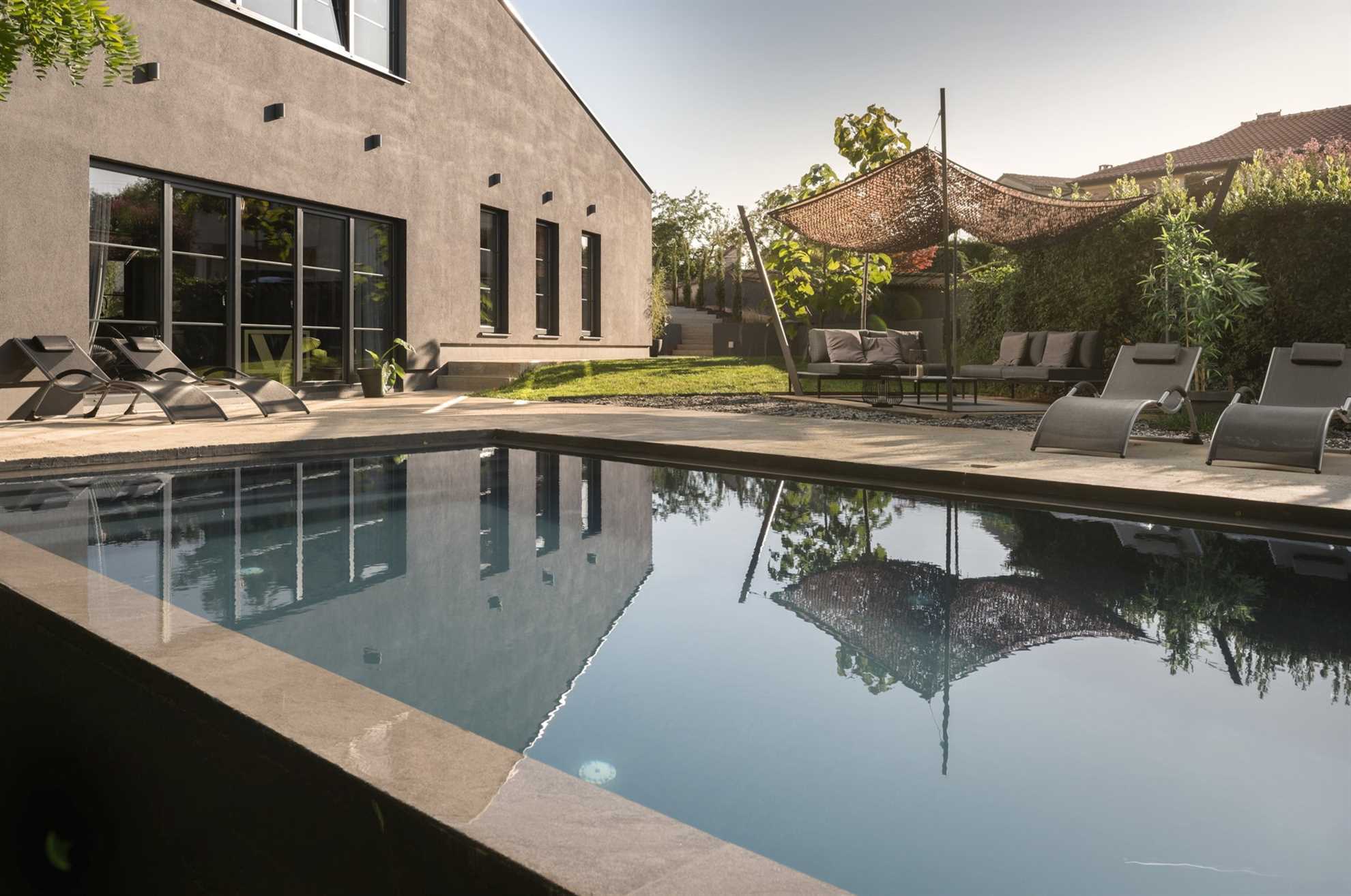 Villa Meditation with Infinity Pool