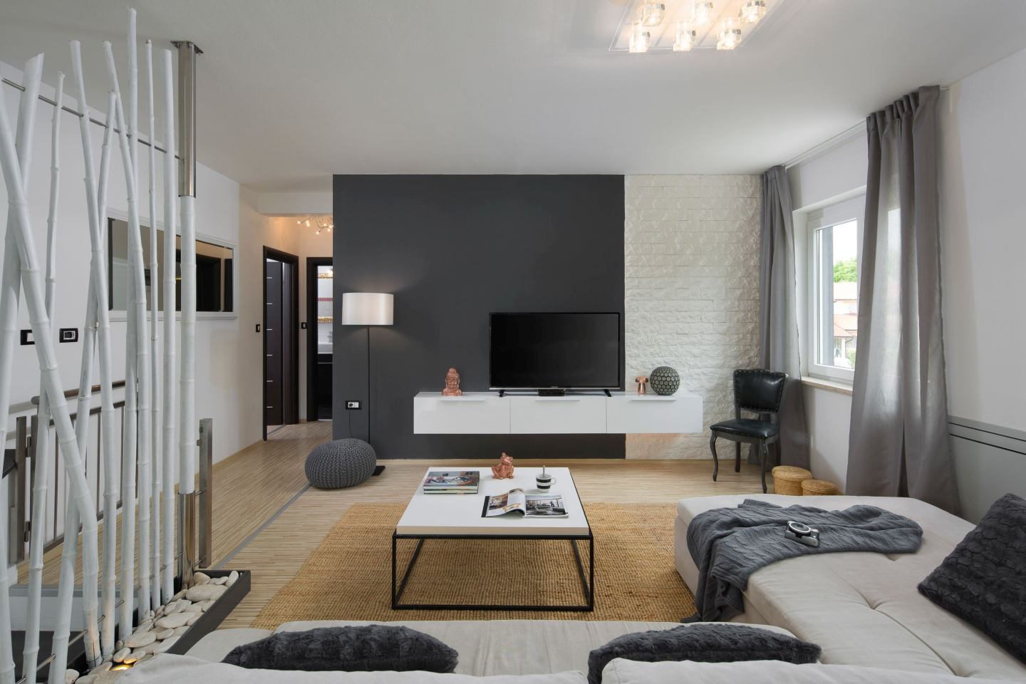 Villa Ordinata with Pool
