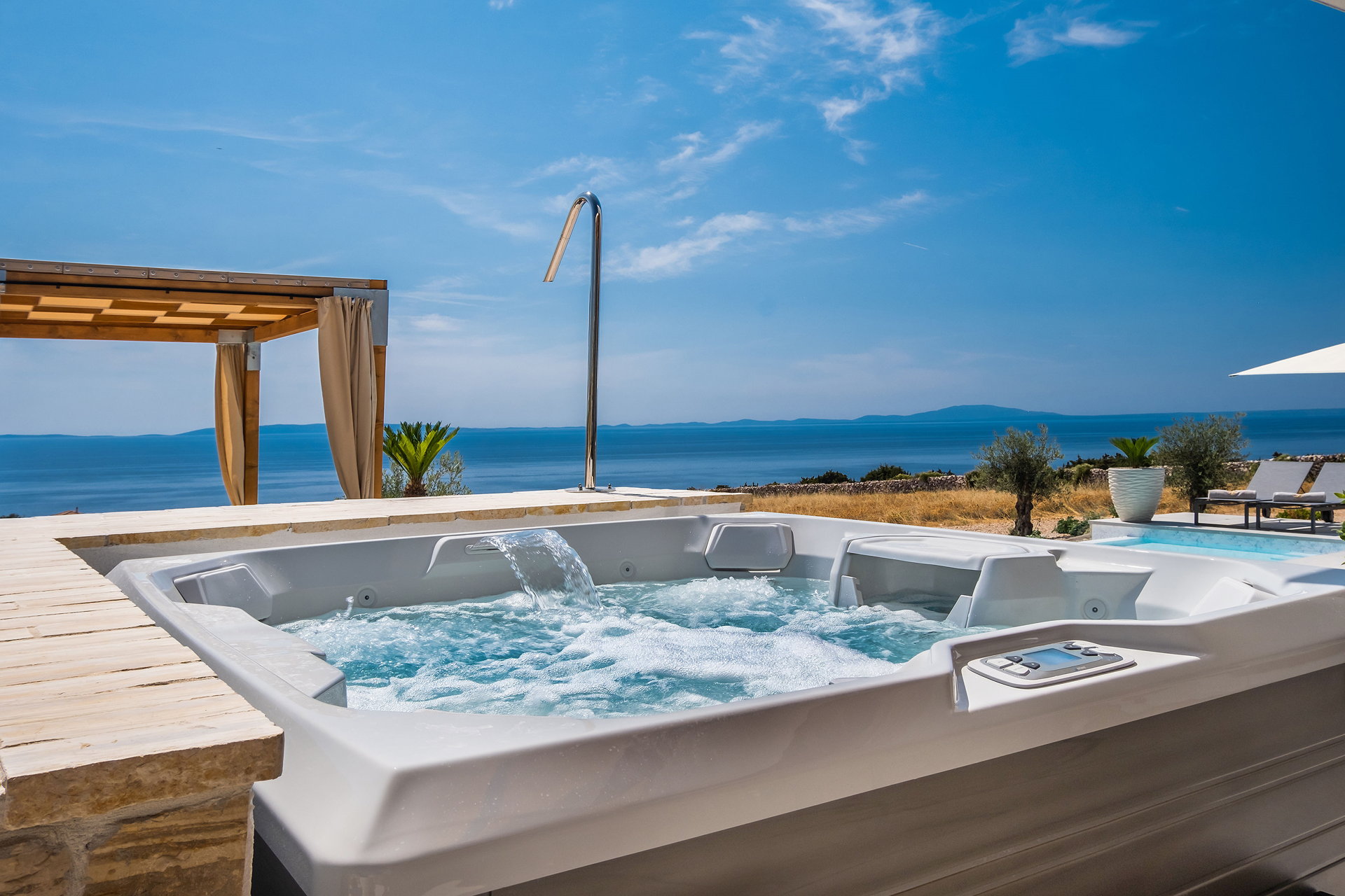 Villa La Isla with Pool IV