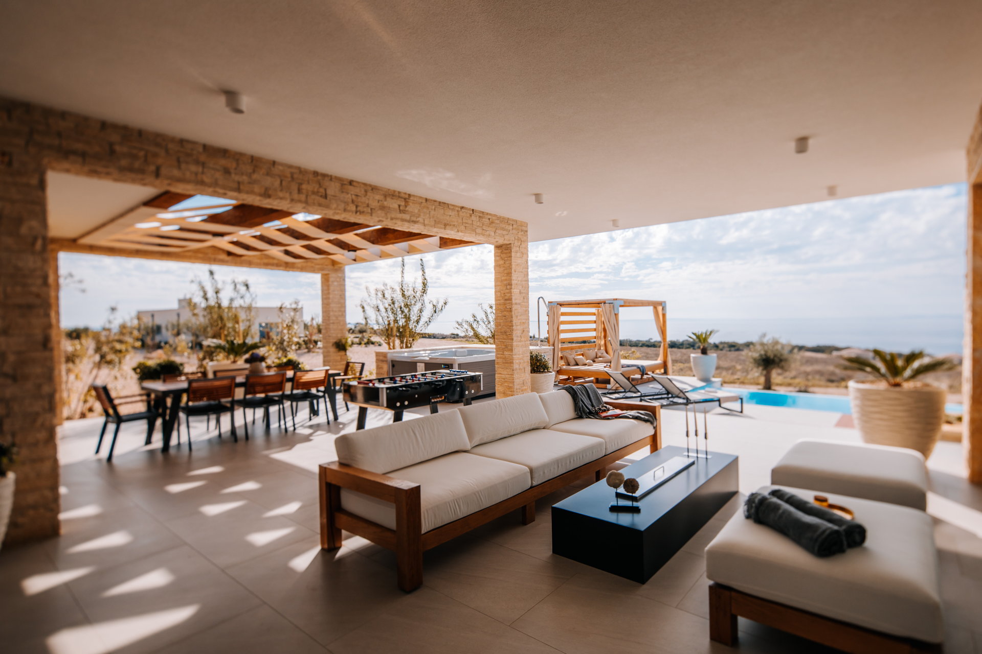 Villa La Isla with Pool IV