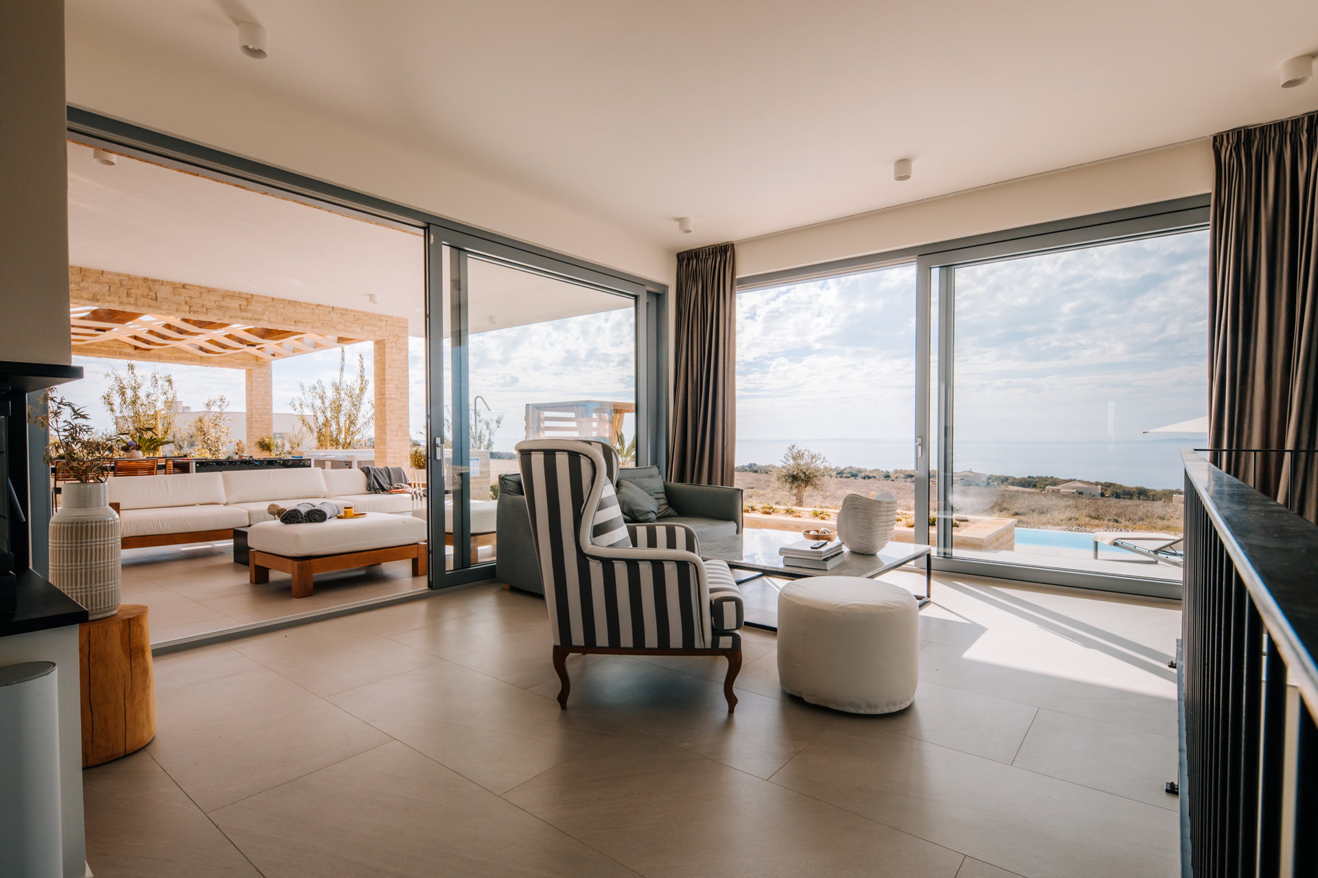 Villa La Isla with Pool V