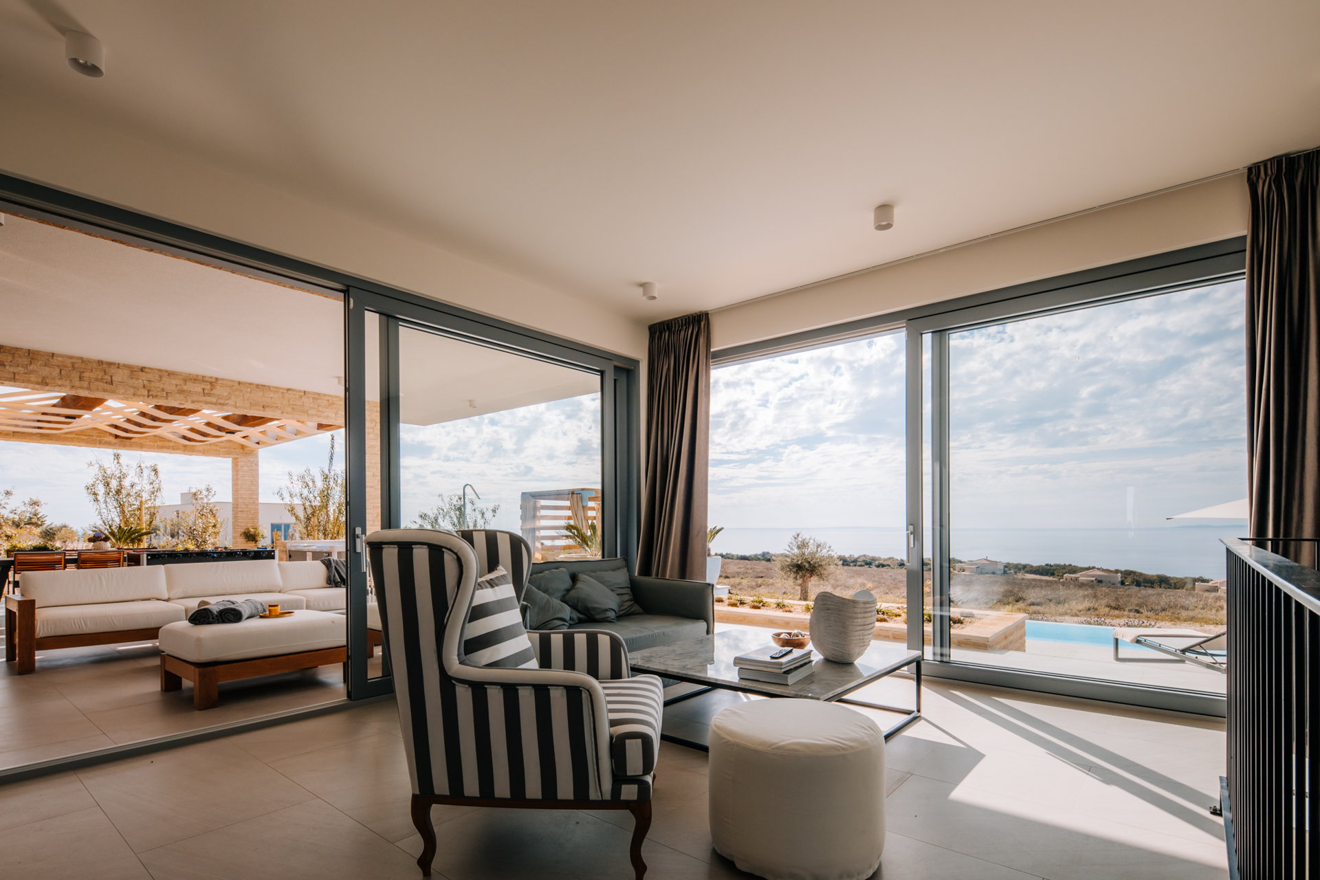 Villa La Isla with Pool V