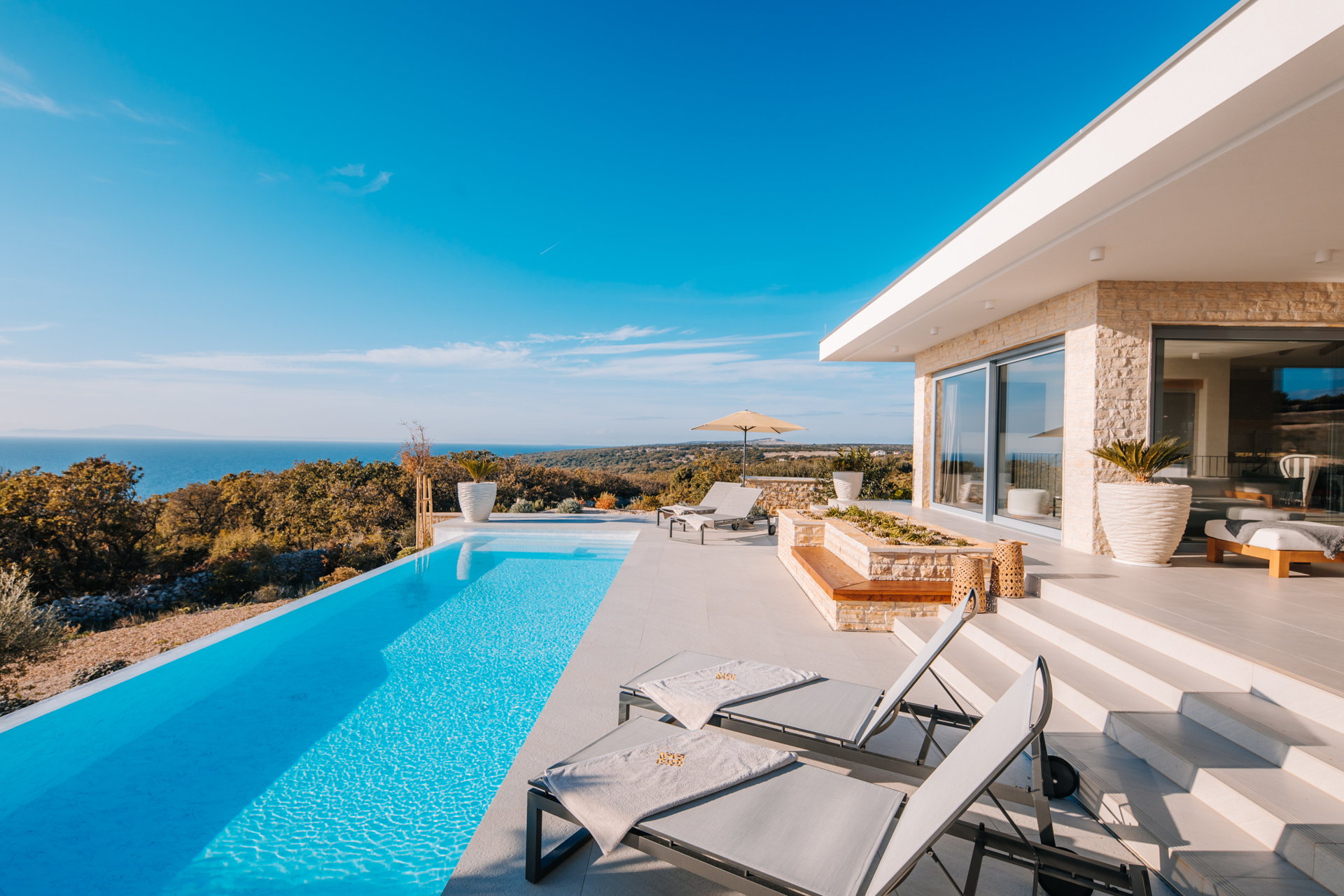 Villa La Isla with Pool VI