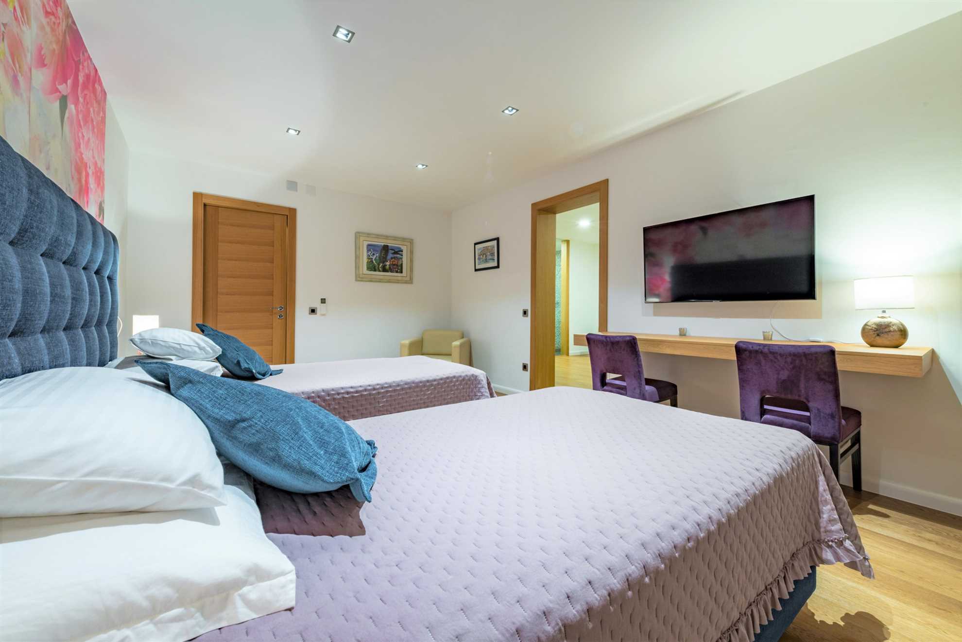 Luxury Villa Rosemary with Pool