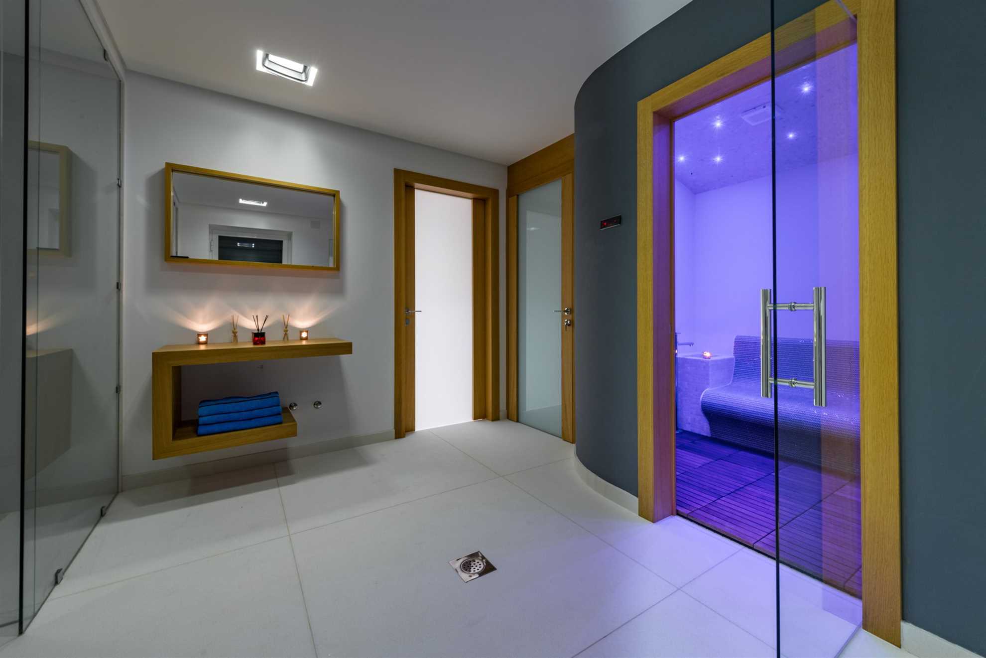 Luxury Villa Rosemary with Pool
