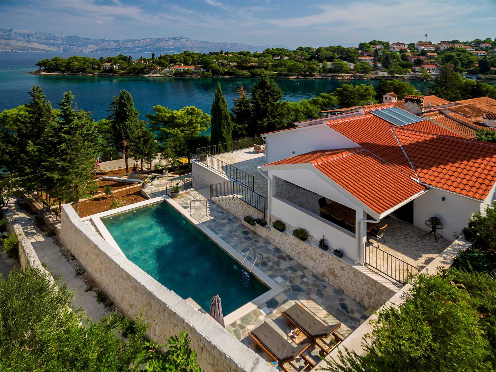 Villa Creativa with Heated Pool
