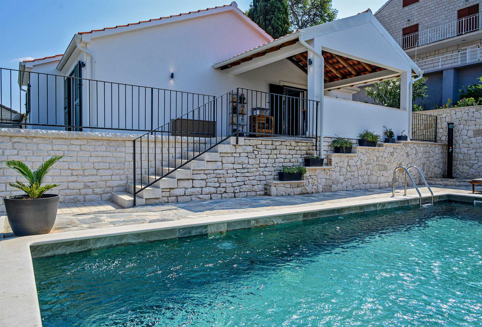 Villa Creativa with Heated Pool