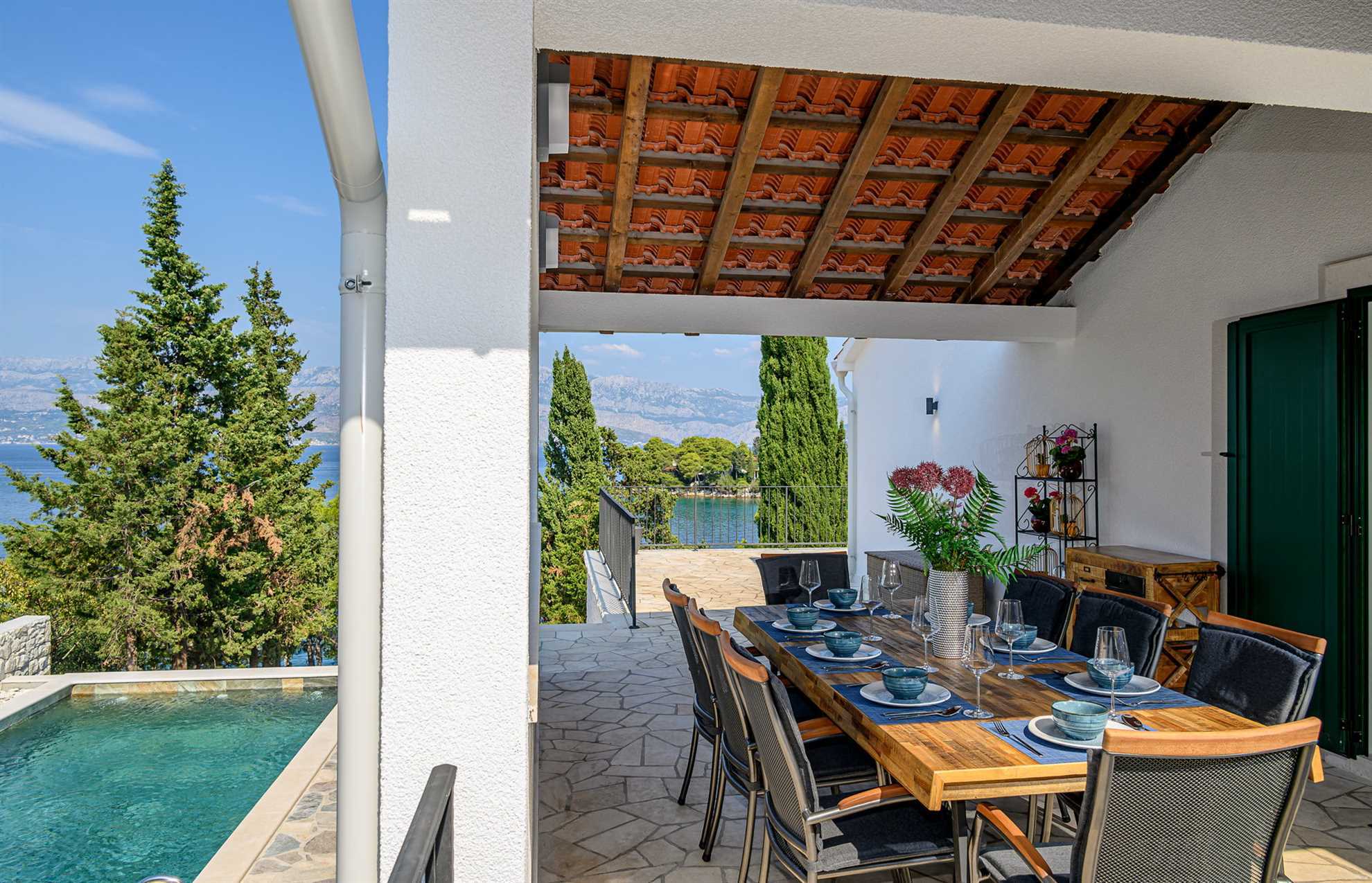 Villa Creativa with Heated Pool