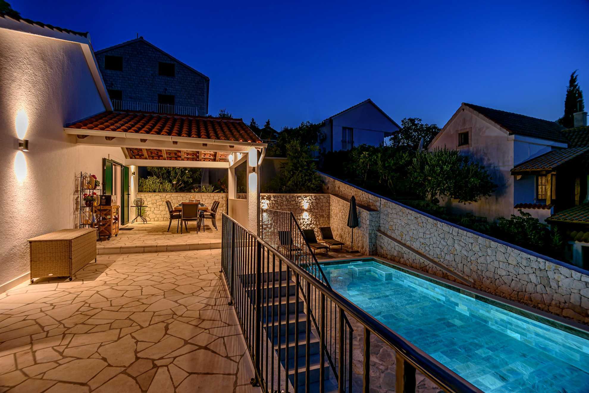 Villa Creativa with Heated Pool