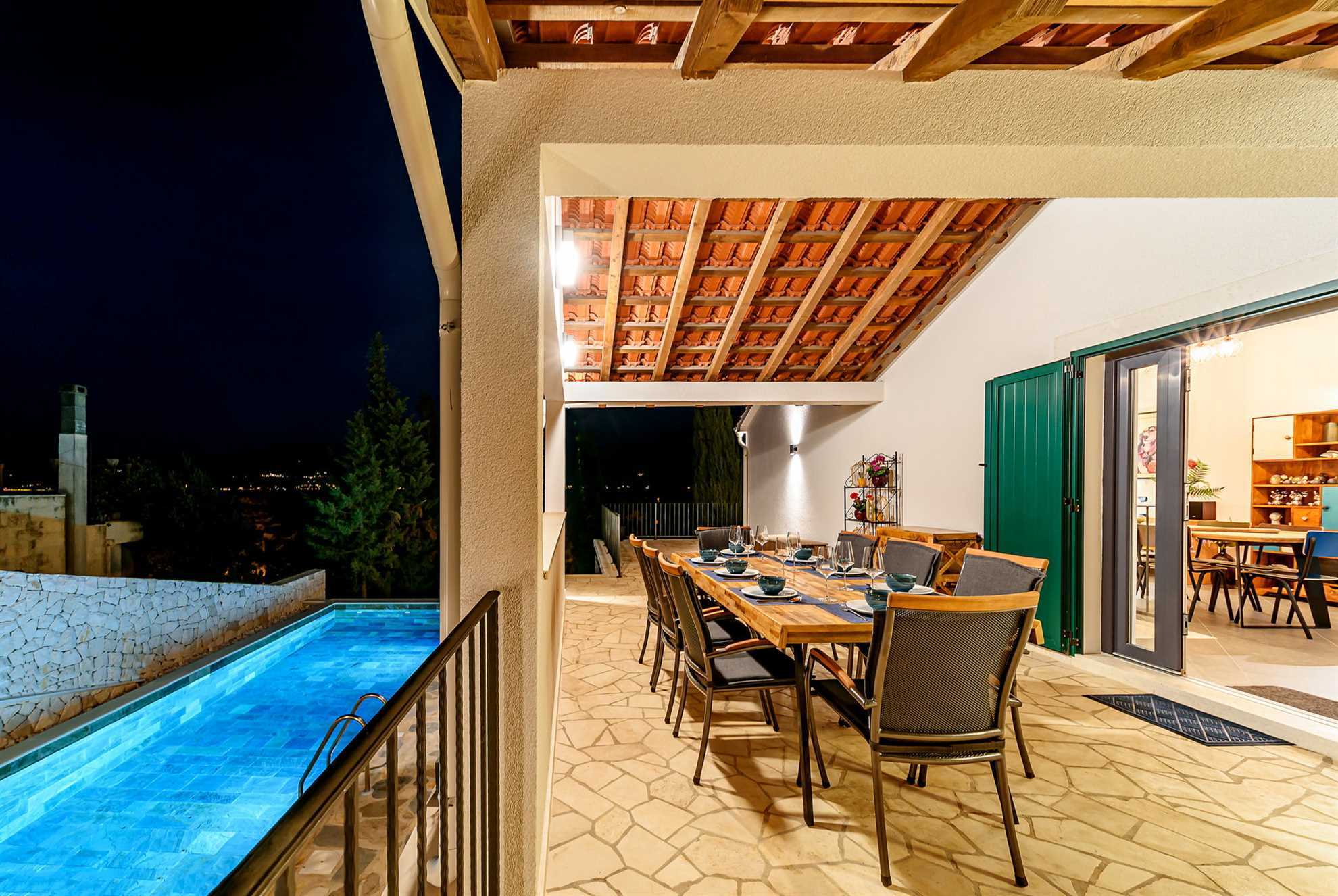 Villa Creativa with Heated Pool