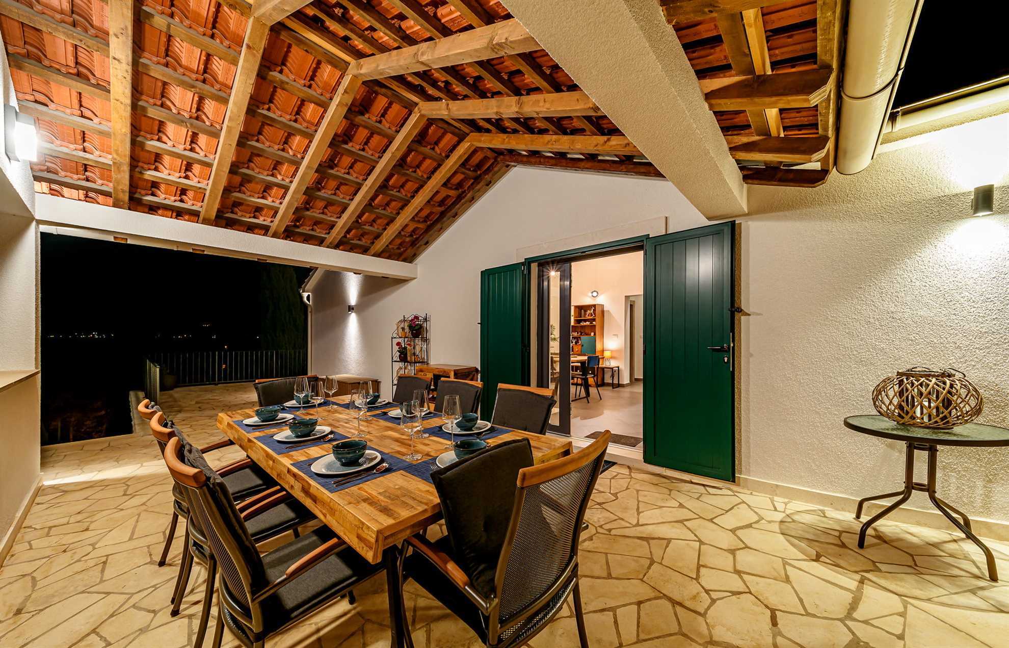 Villa Creativa with Heated Pool