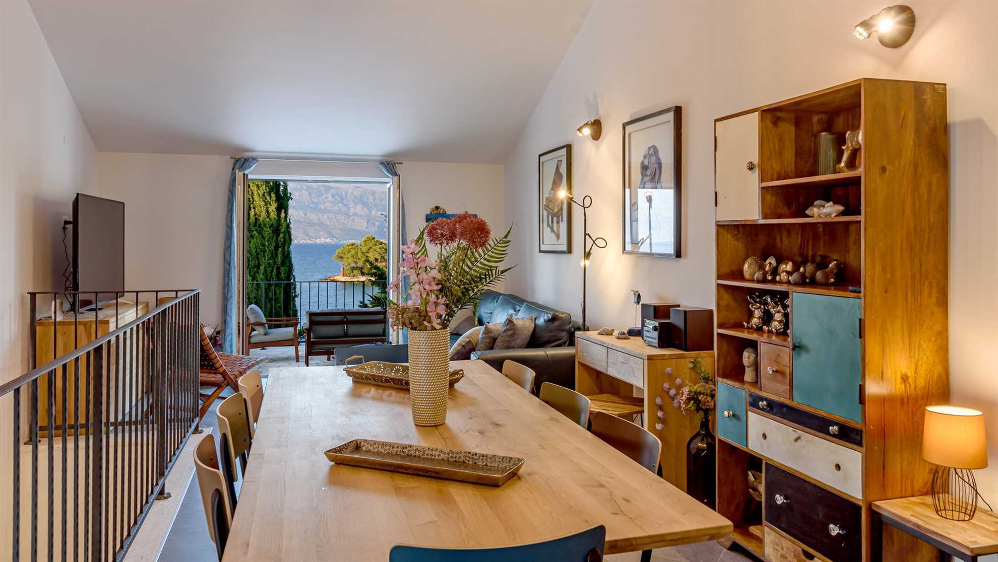 Villa Creativa with Heated Pool