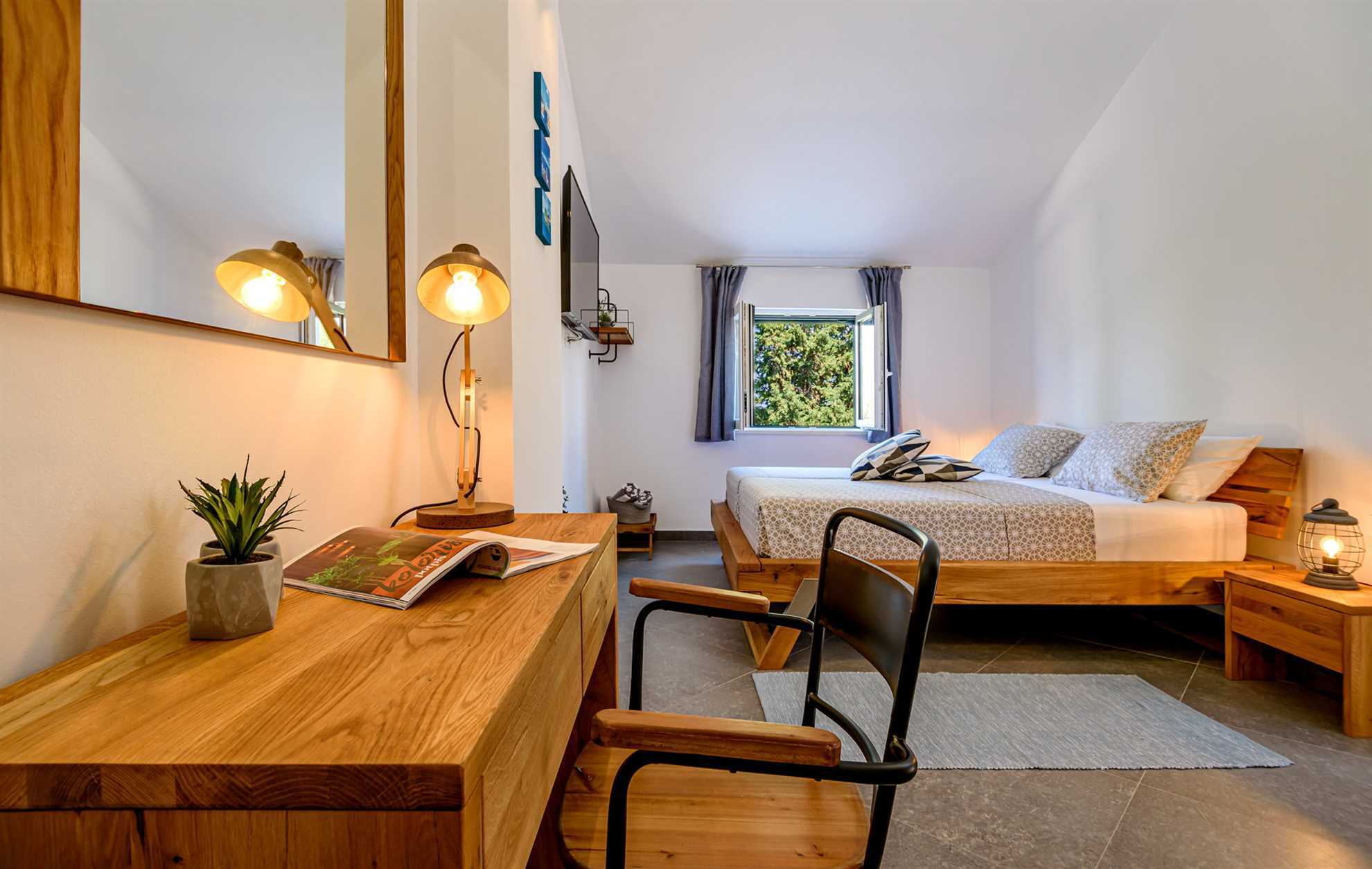 Villa Creativa with Heated Pool