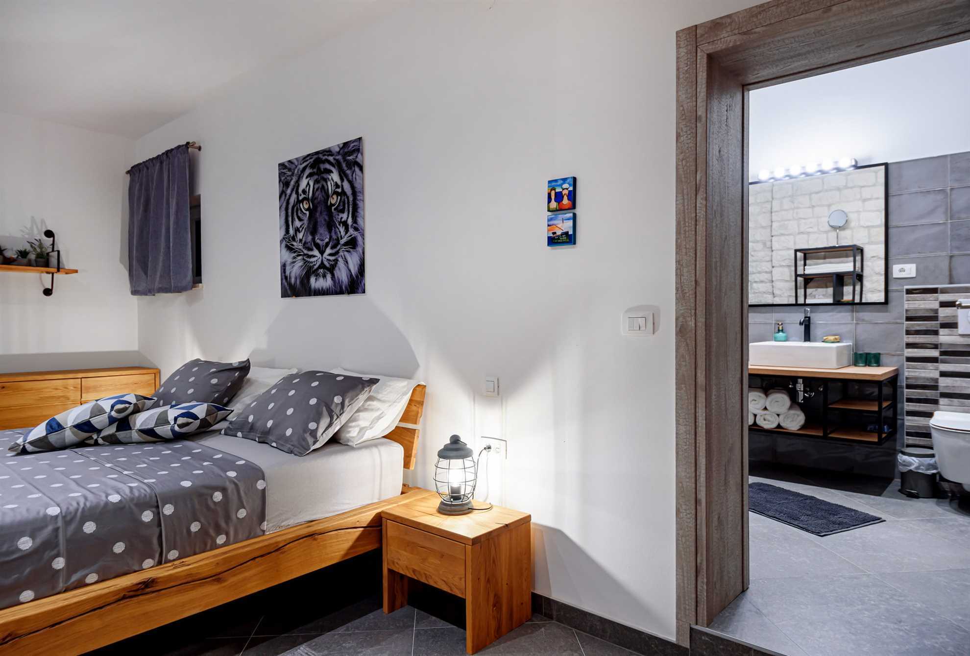 Villa Creativa with Heated Pool