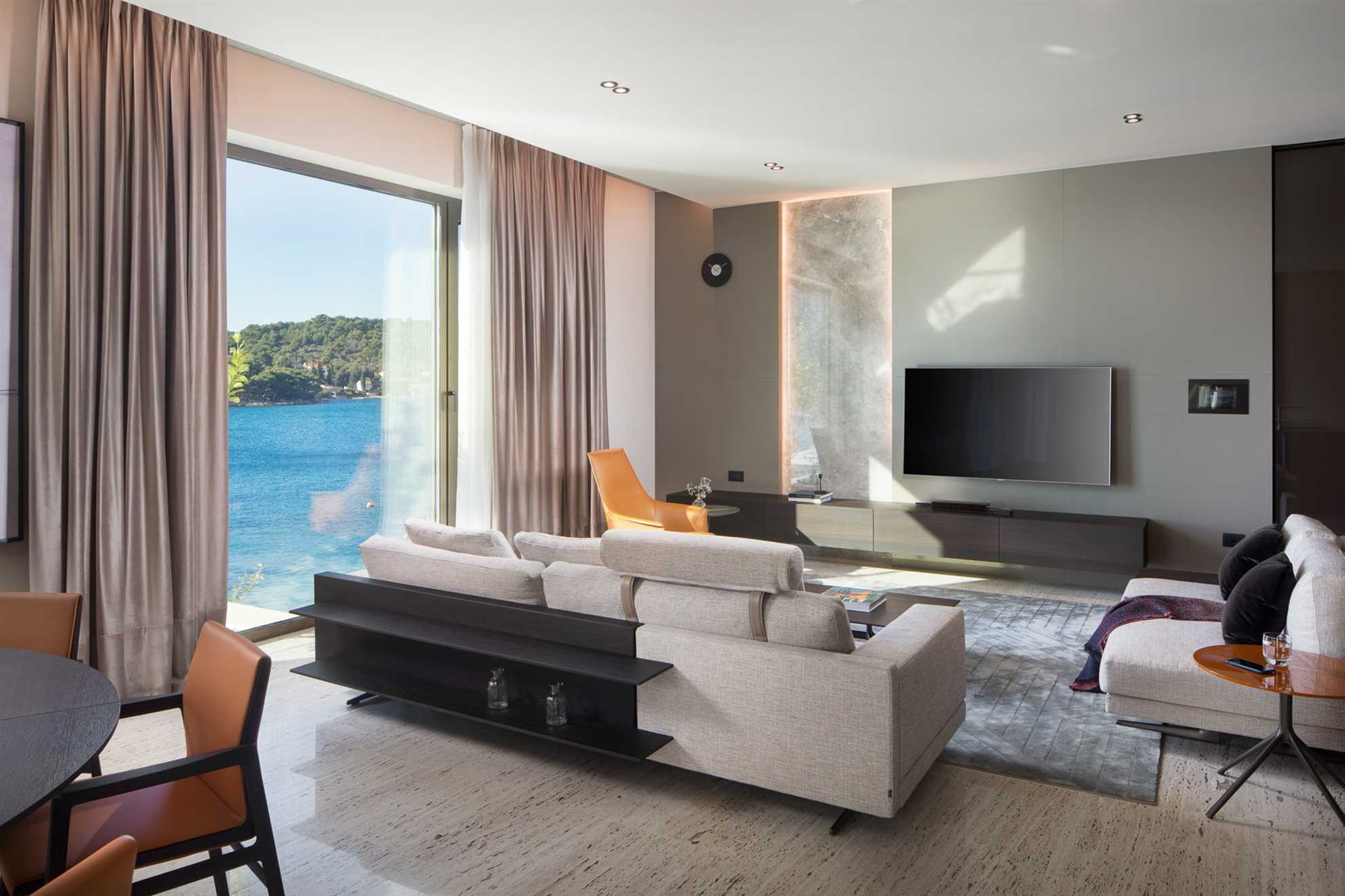 Luxury Villa Amour with Pool