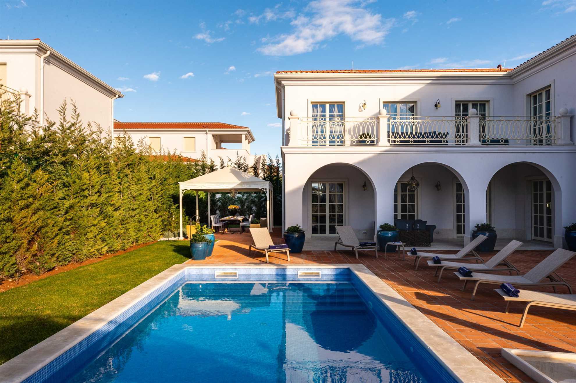 Villa Palazzo di Zara with Pool