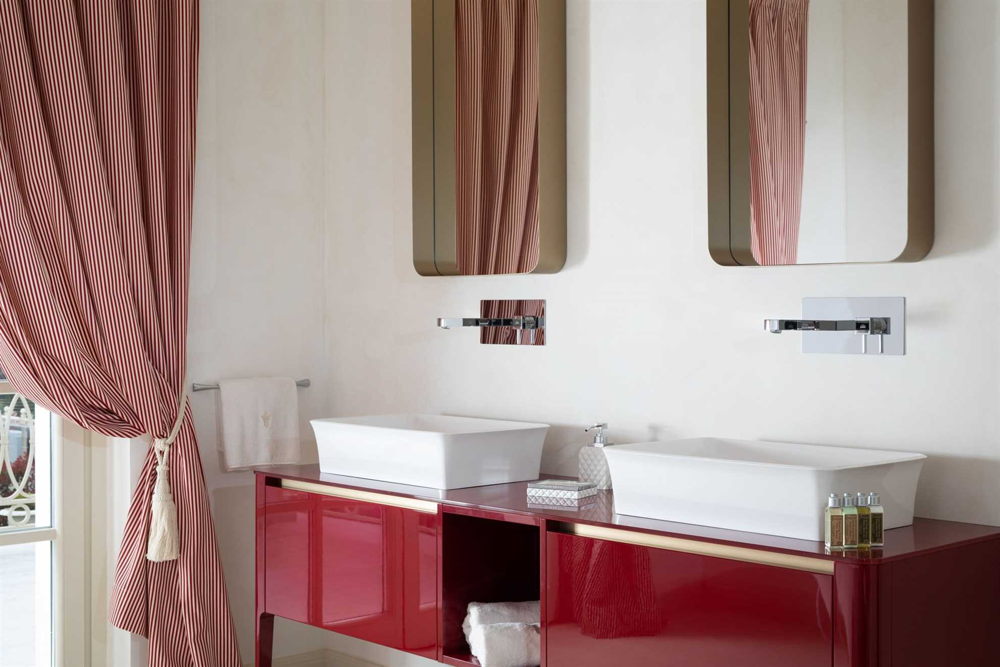 Villa Palazzo di Luna with Pool